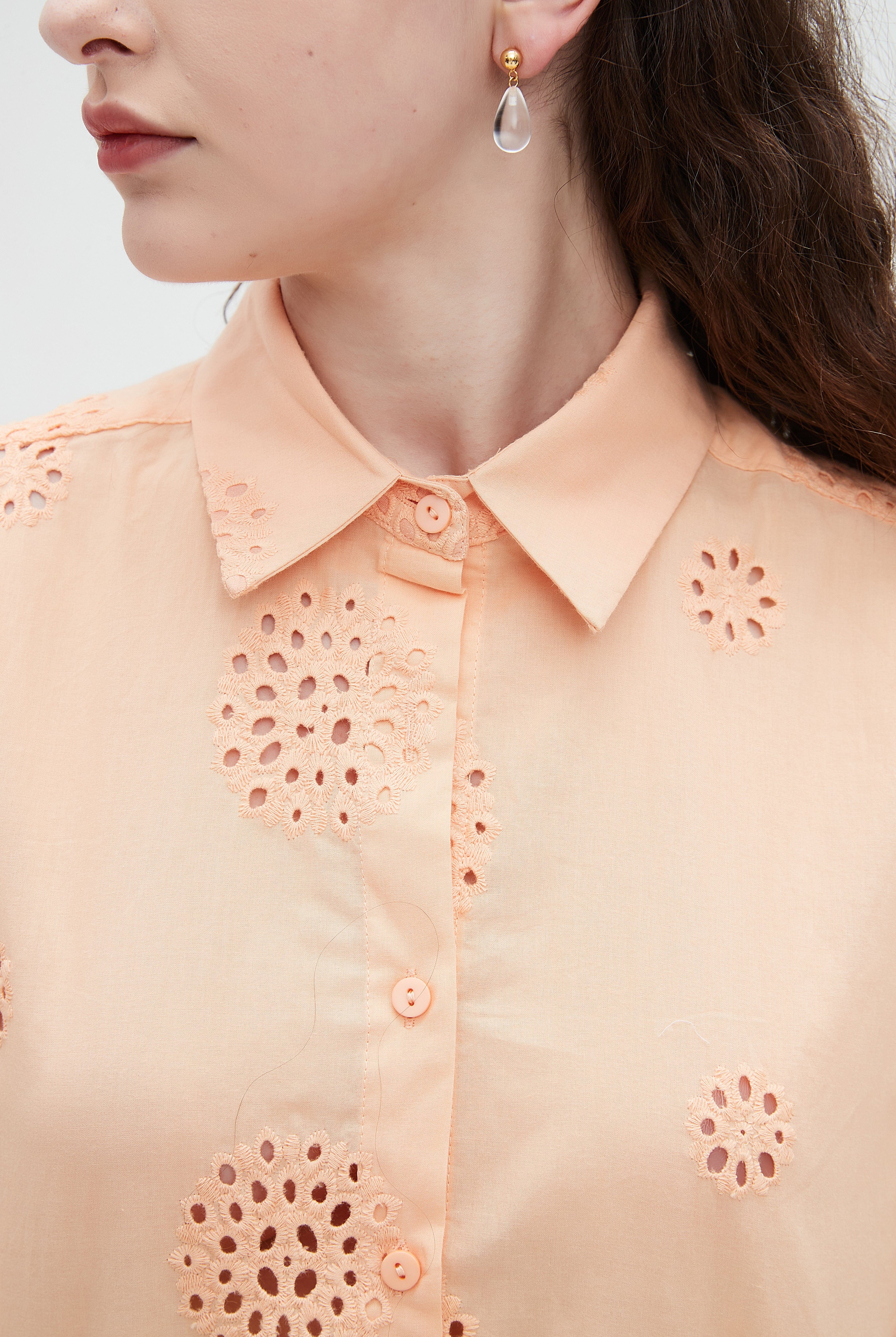 نتشي بلوزة نسائي ساده مخرمة بكم طويل