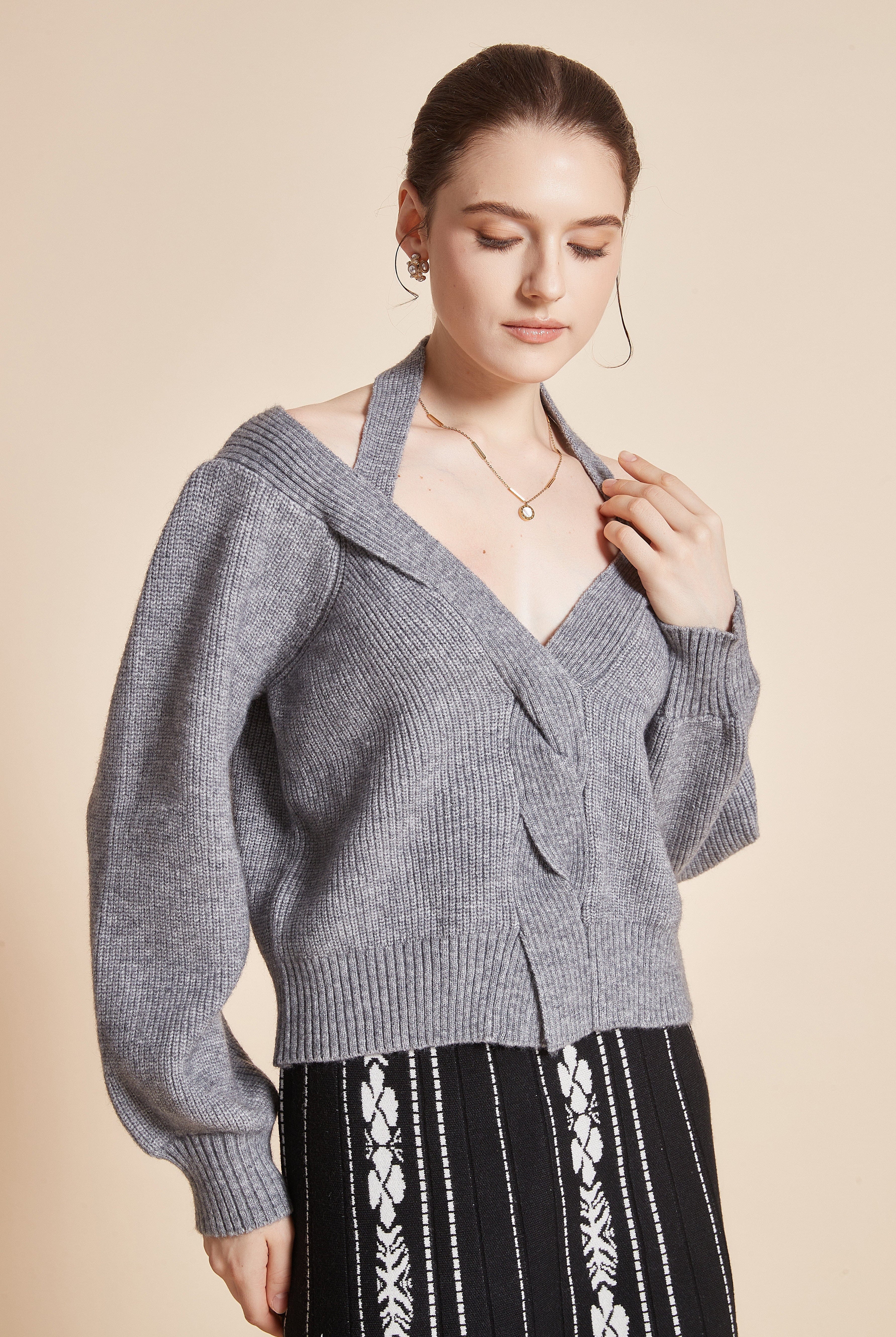 Yola Winter blouse with a draped collar, V-neck, and long wide sleeves