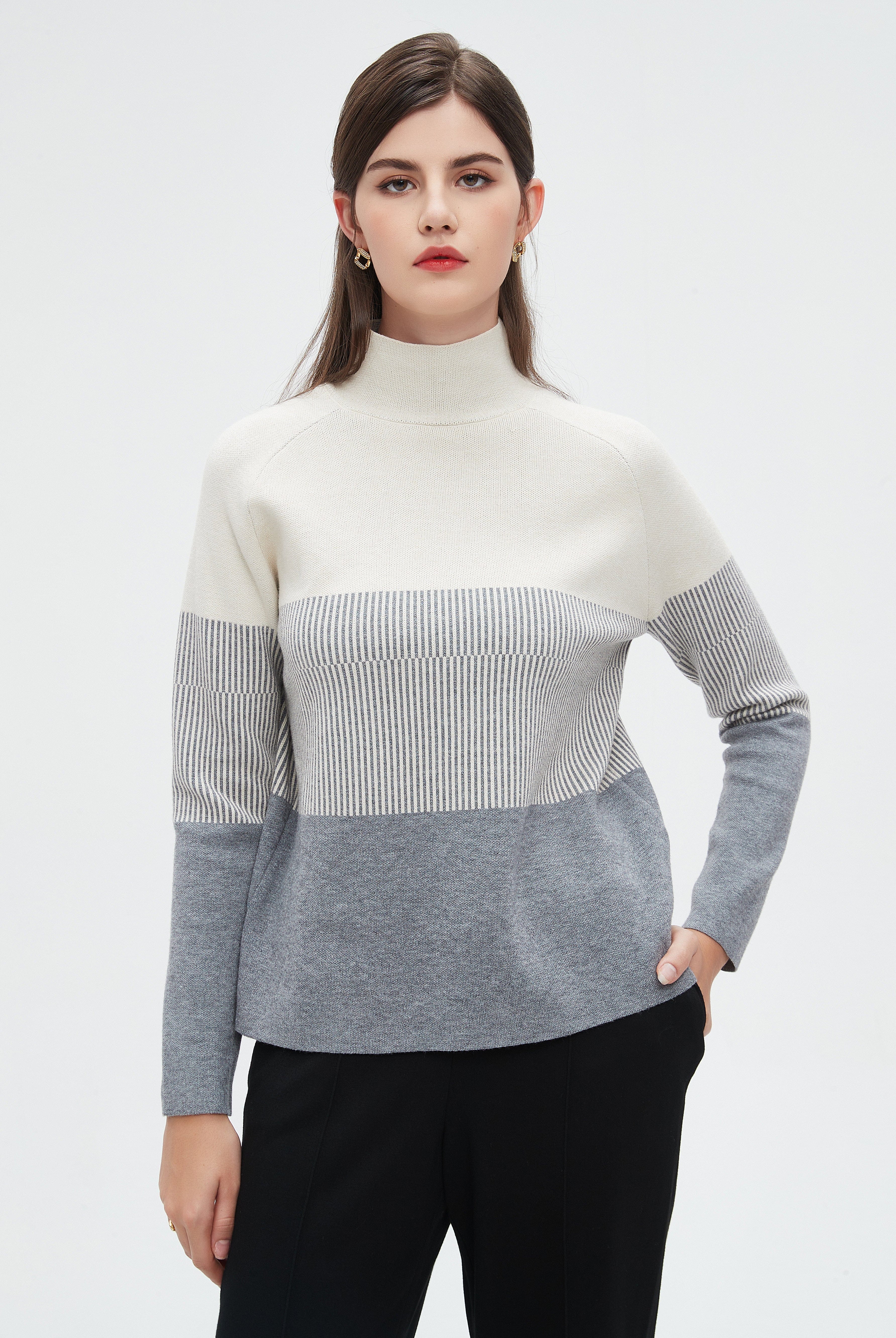 نتشي بلوزة نسائية كم طويل ورقبه عاليه