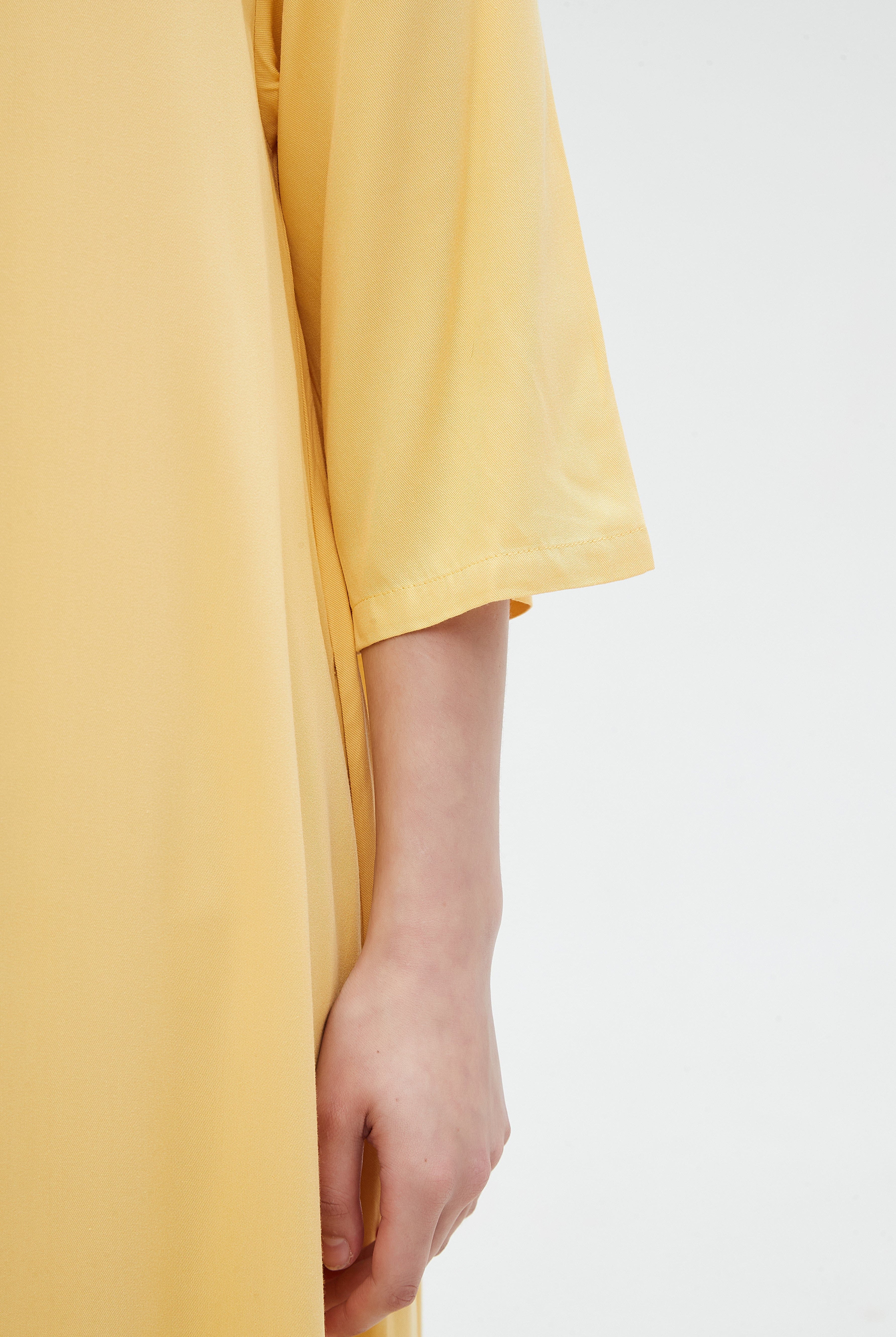 نتشي فستان ماكسي 3/4 كم بياقة