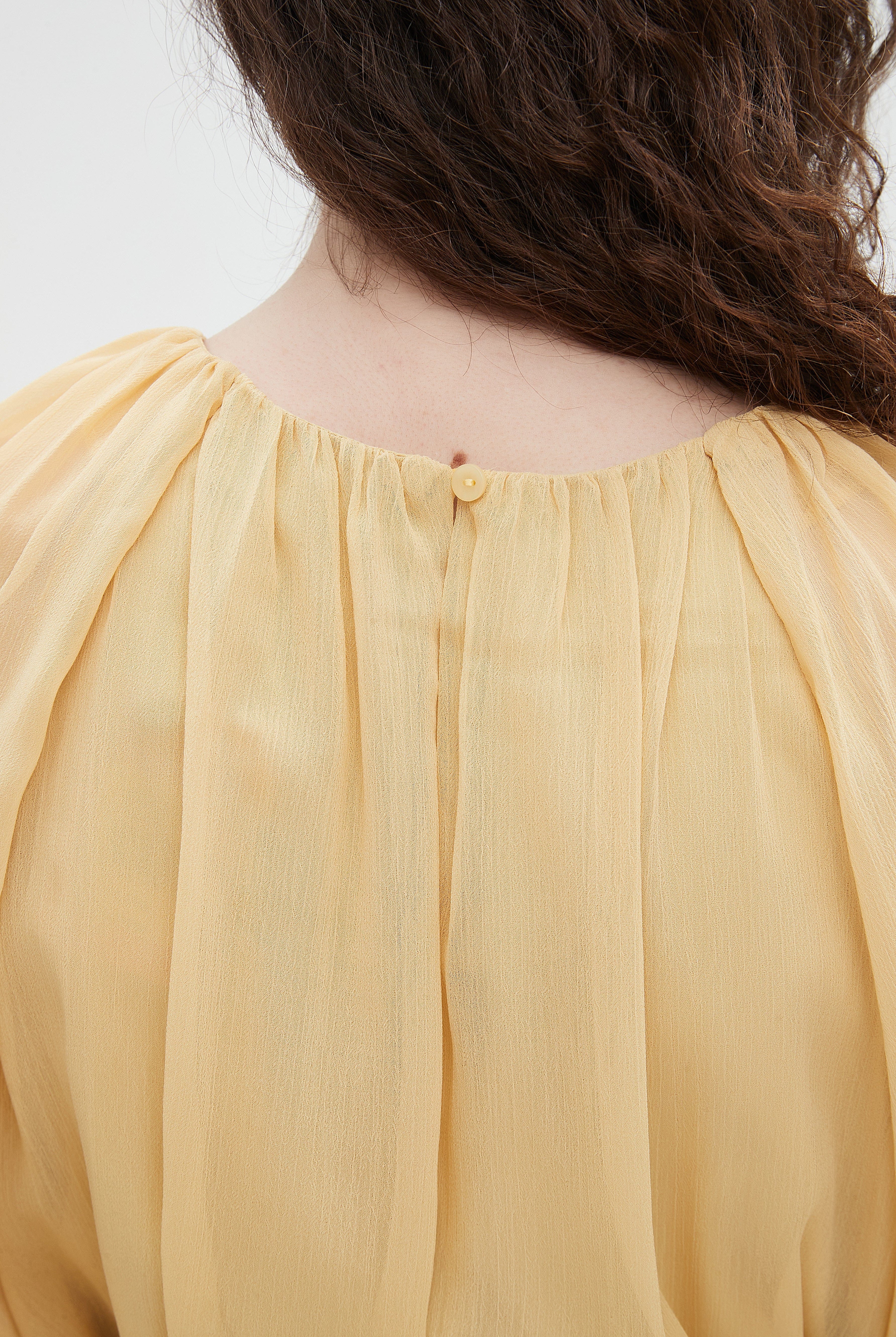 نتشي فستان ميدي 3/4 كم برباط عالخصر