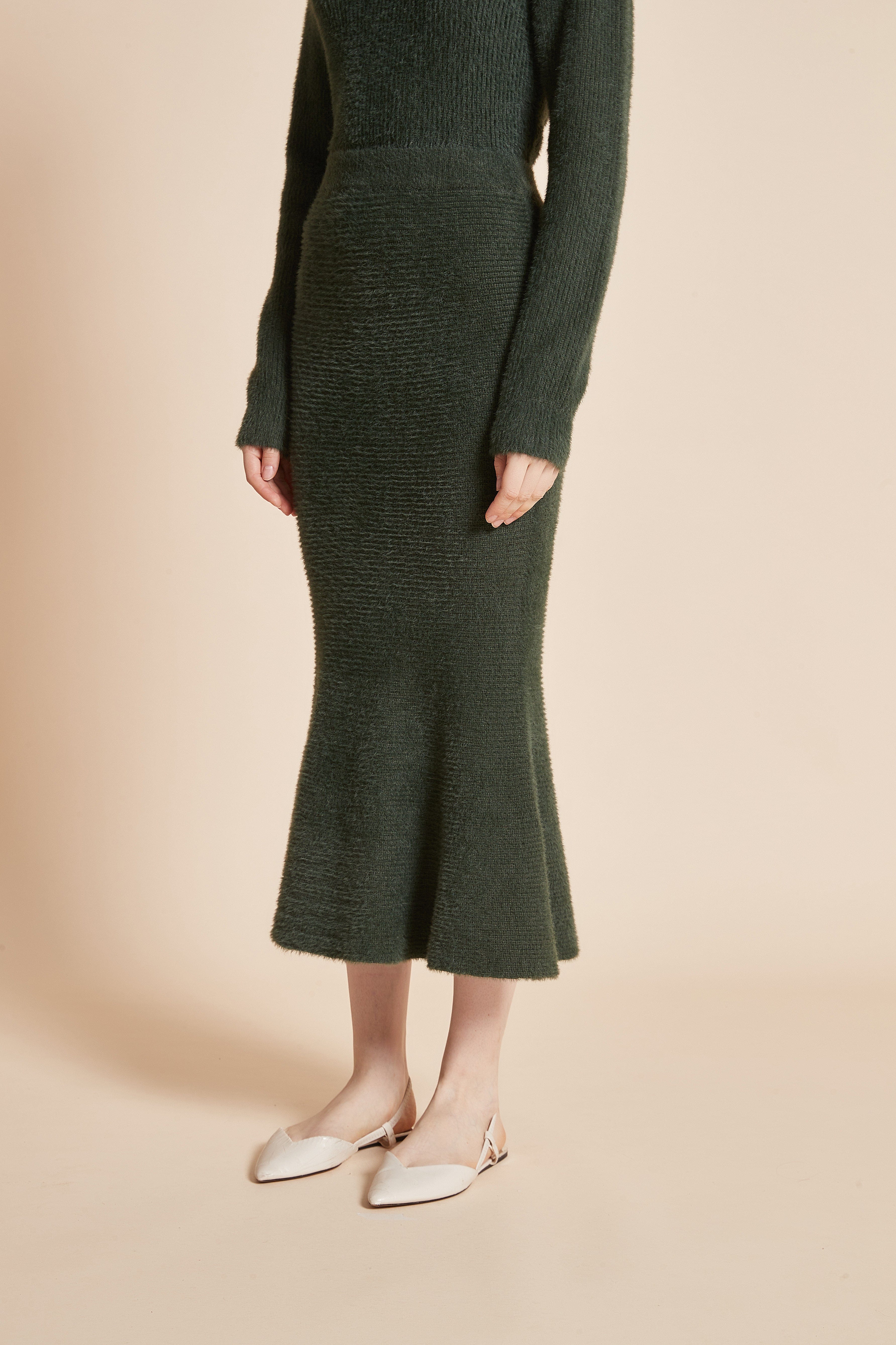 يولا تنورة نسائية ميدي بقصة كشكش