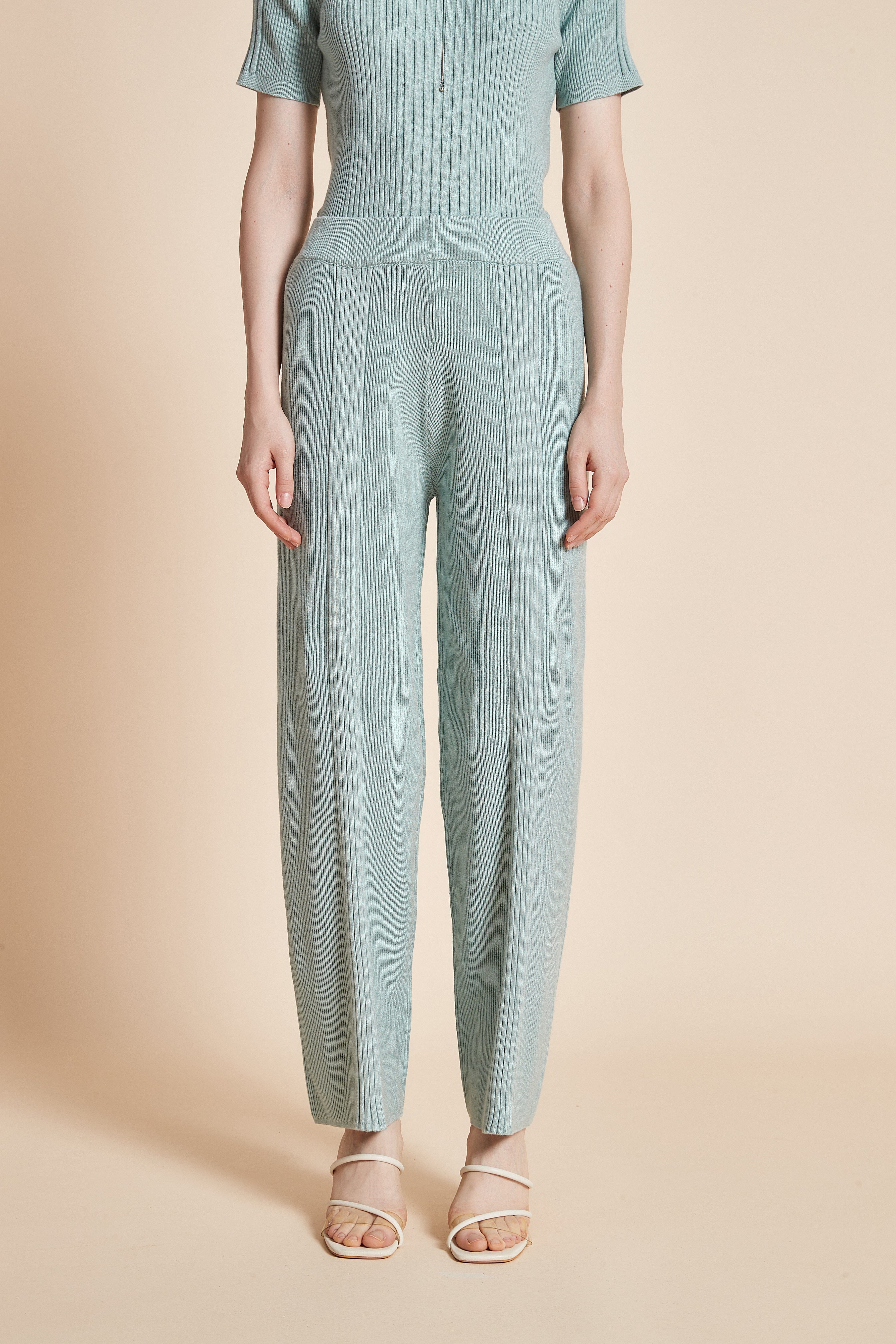 يولا بنطلون نسائي طويل برجل واسعة سادة