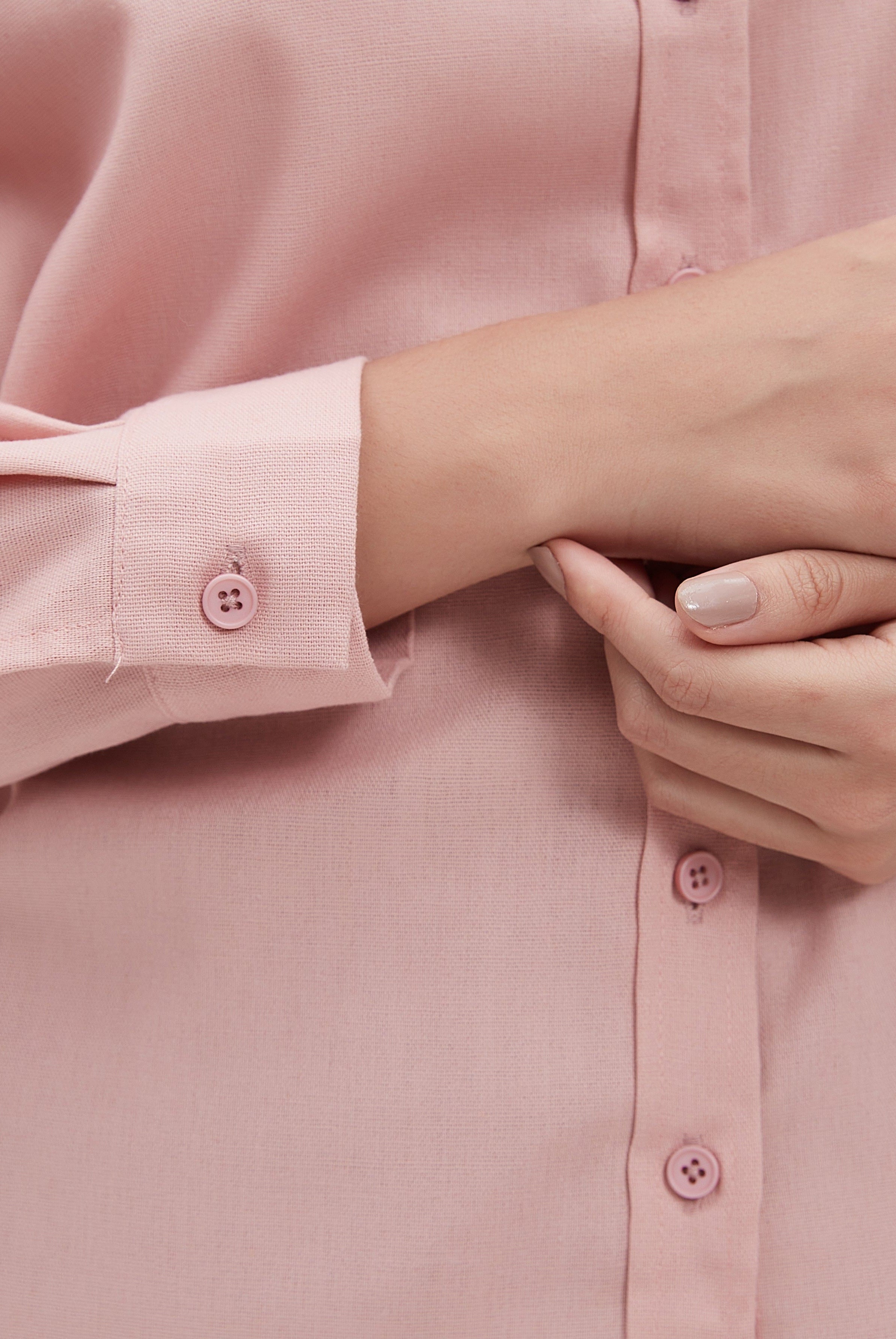 نتشي قميص طويل الأكمام سادة نسائي