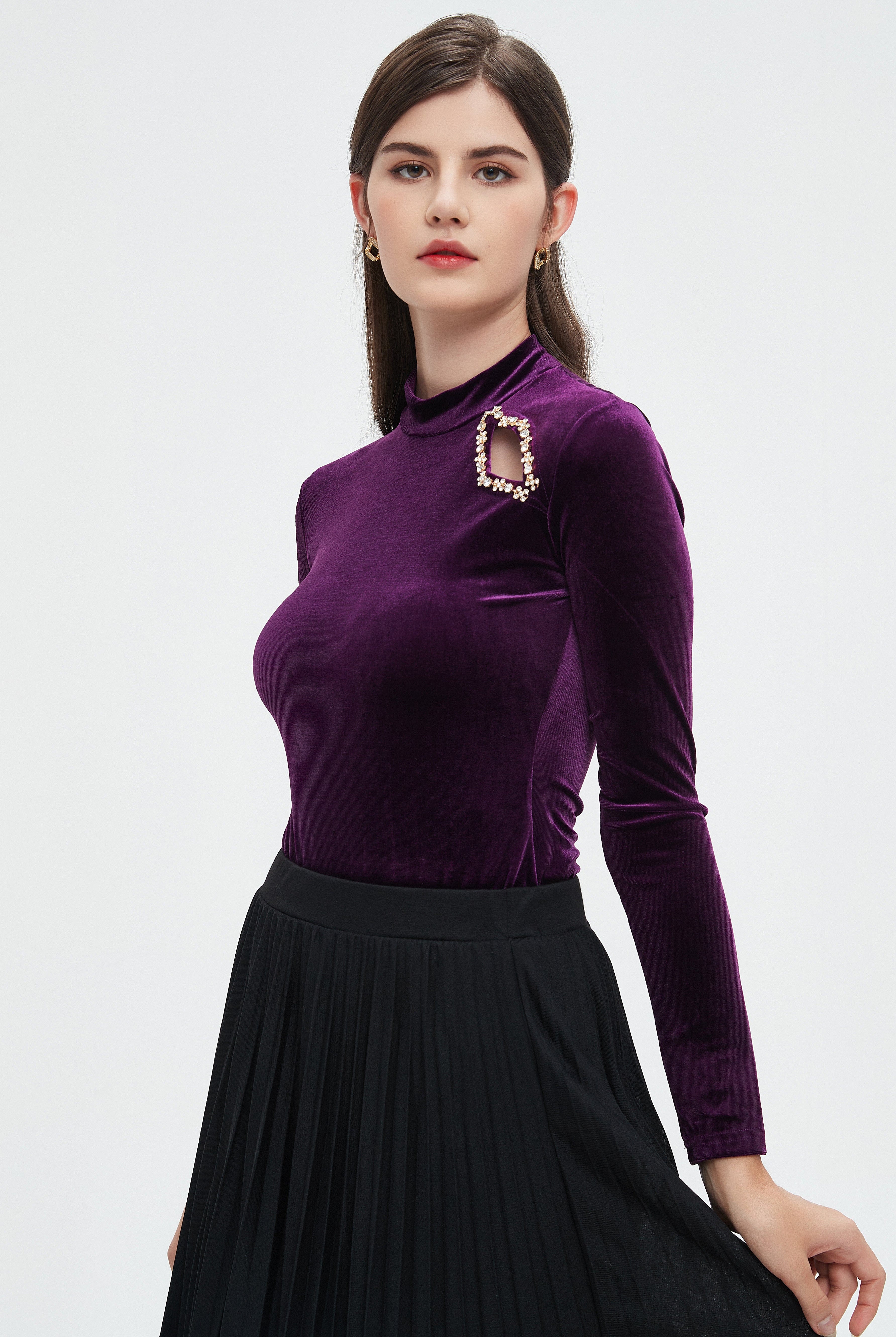 نتشي بلوزة نسائية شتوي بفتحة كتف مرصعة فصوص وكم طويل