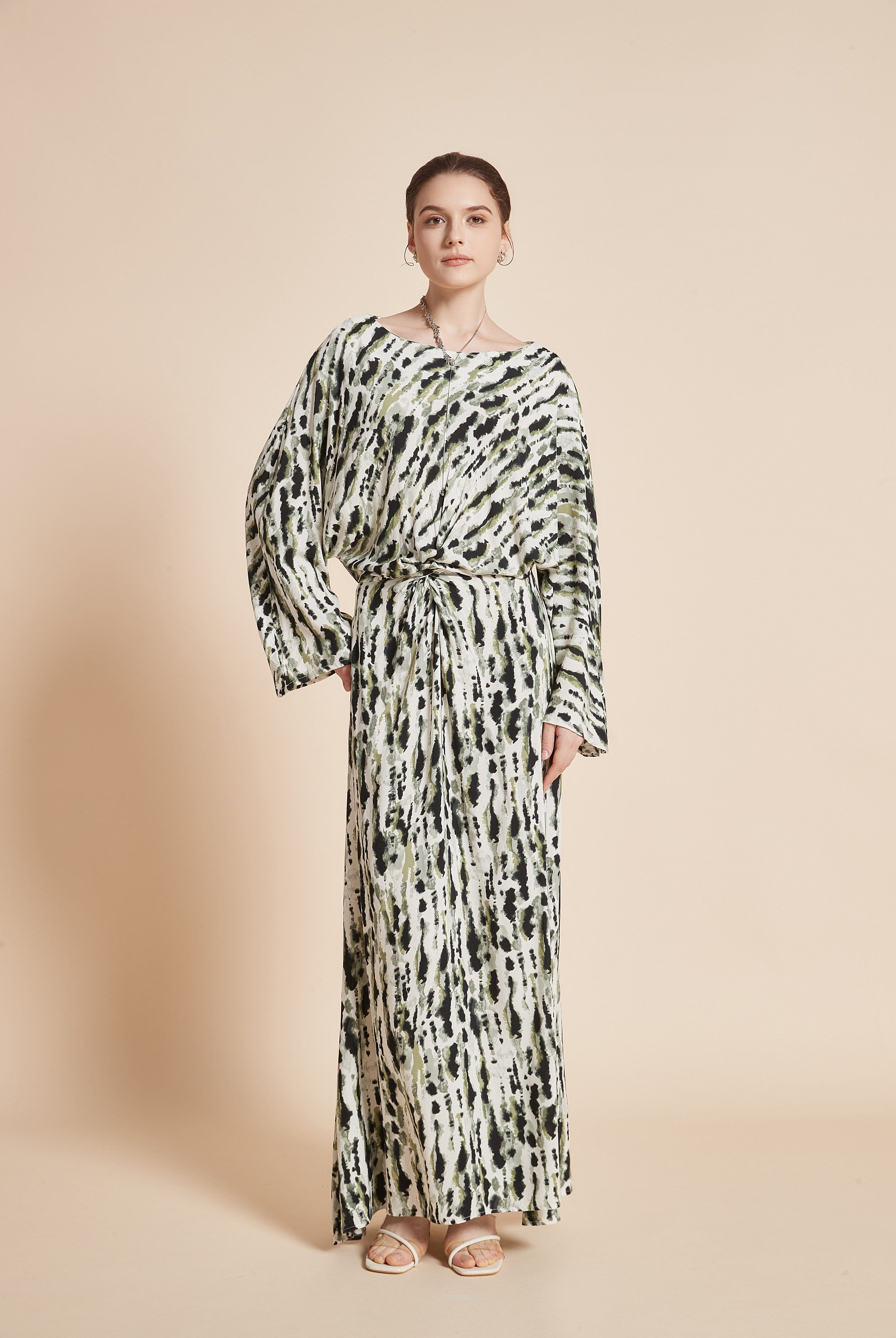 يولا فستان نسائي طويل منقوش ألوان بأكمام طويلة