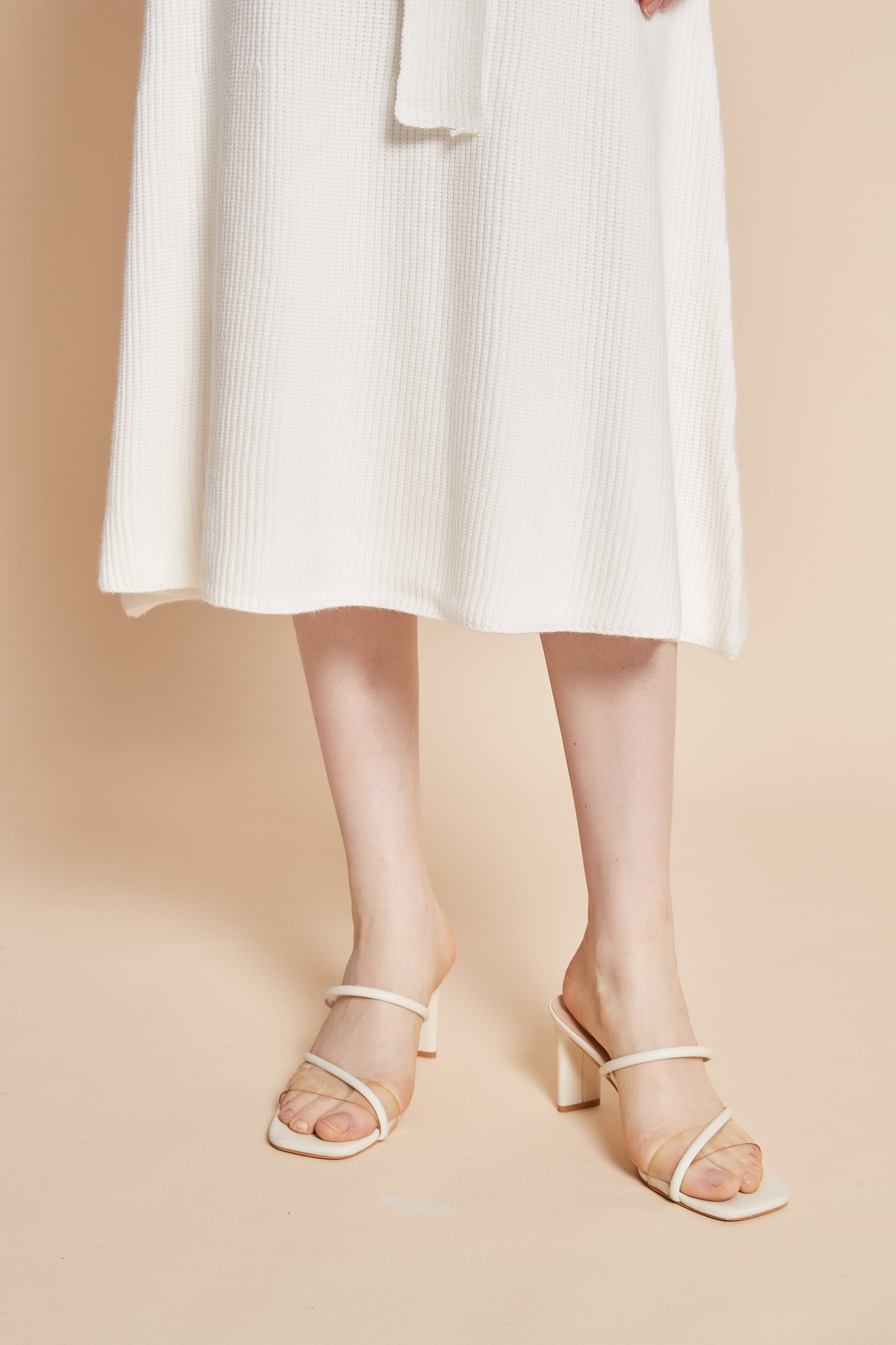 يولا فستان نسائي ميدي بكم طويل ورقبة دائرية مع رباط على الخصر