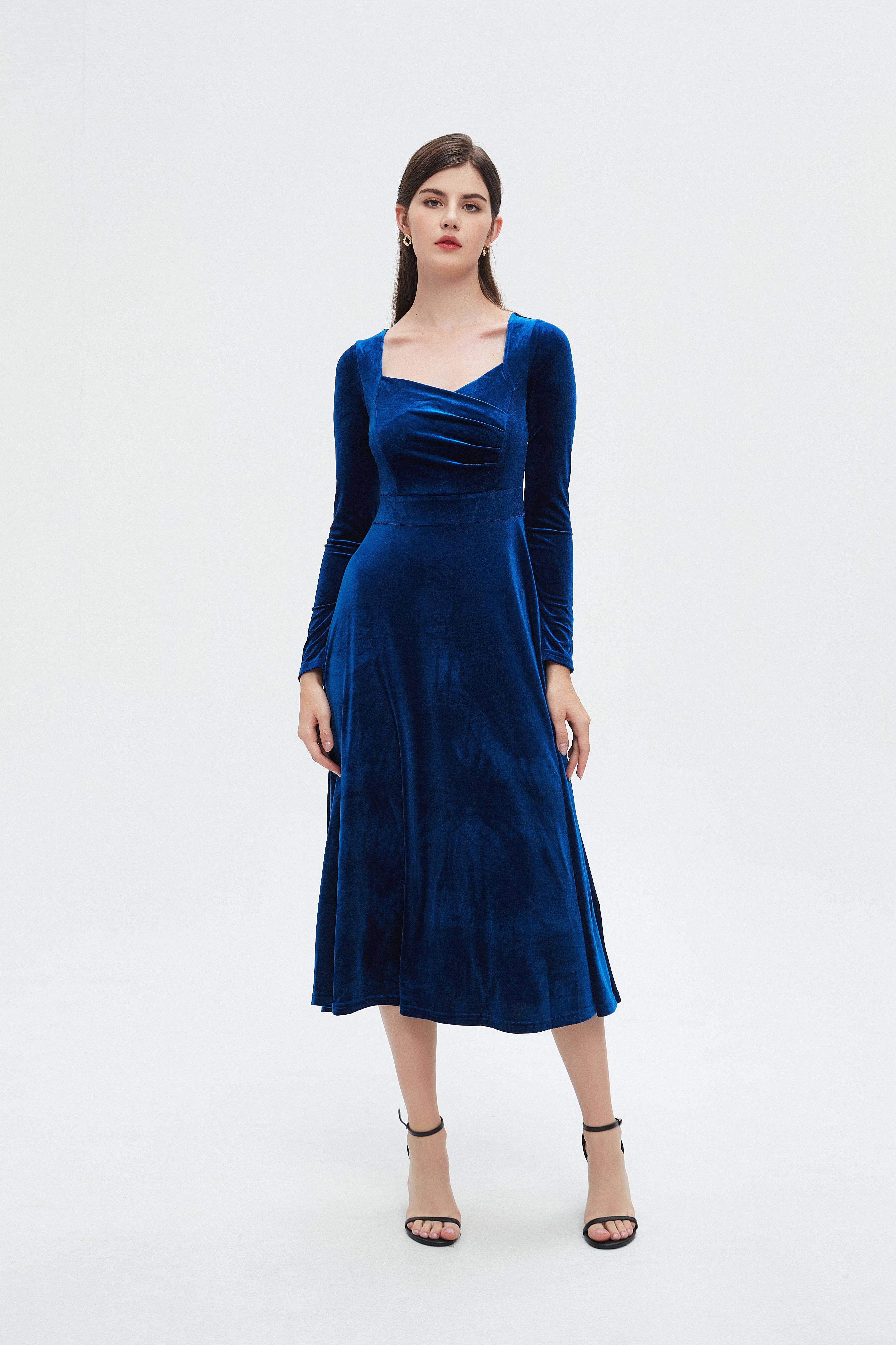 نتشي فستان نسائي ميدي اكمام طويلة وفتحة صدر عريضه