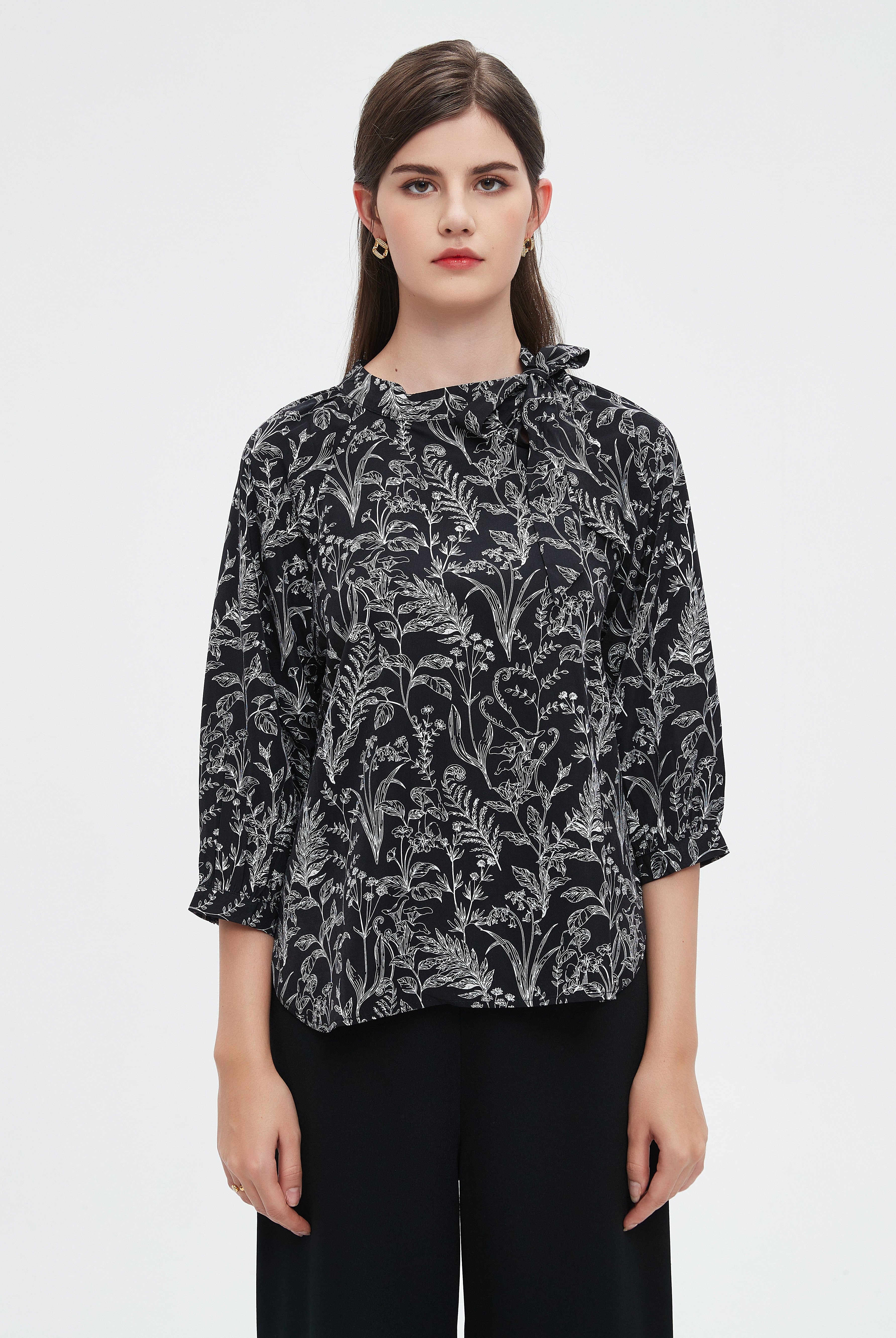 نتشي بلوزة مشجرة بأكمام 3/4