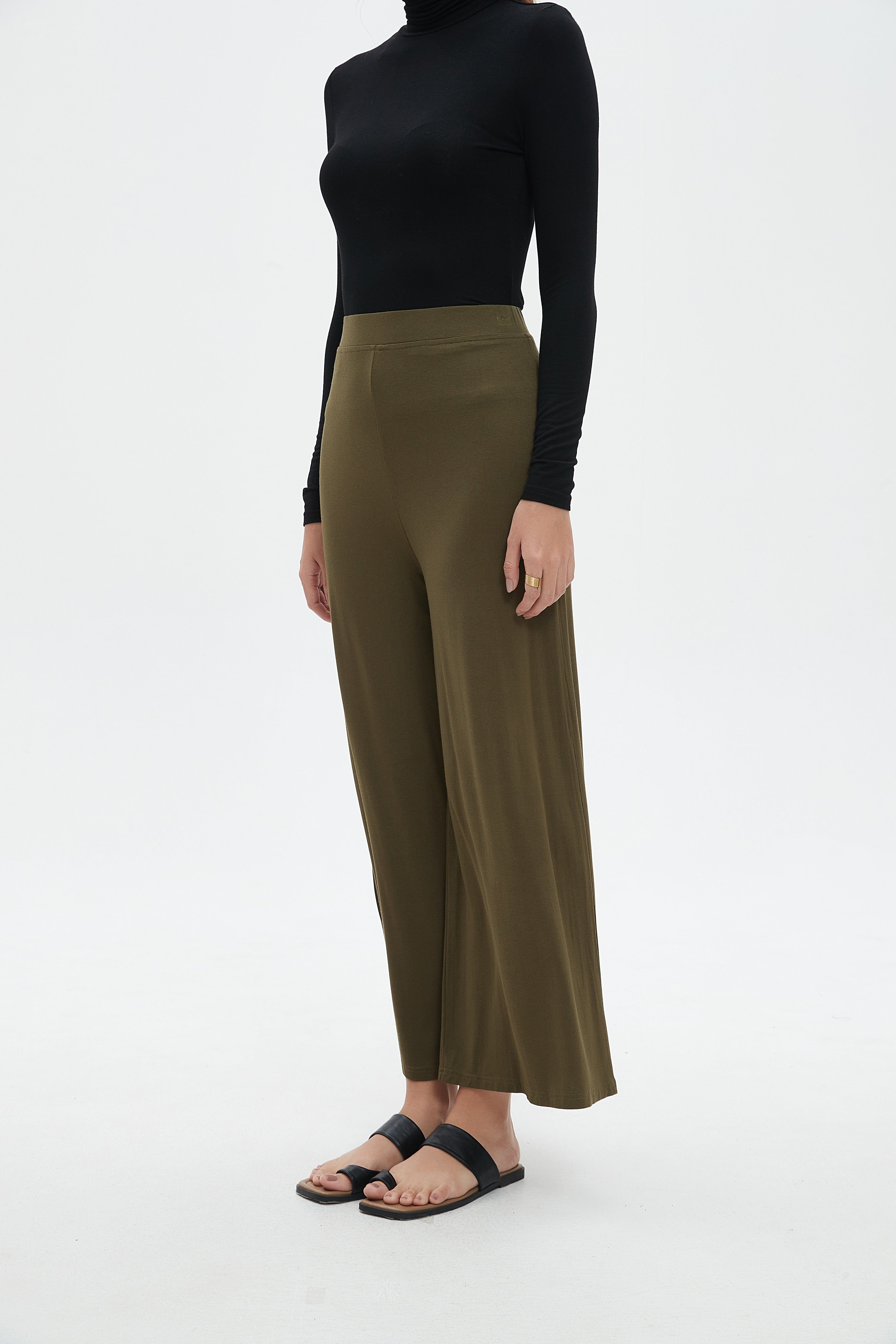 ูุชุดู ุจูุทููู ุทููู ูุงูุฏ ููุฌ