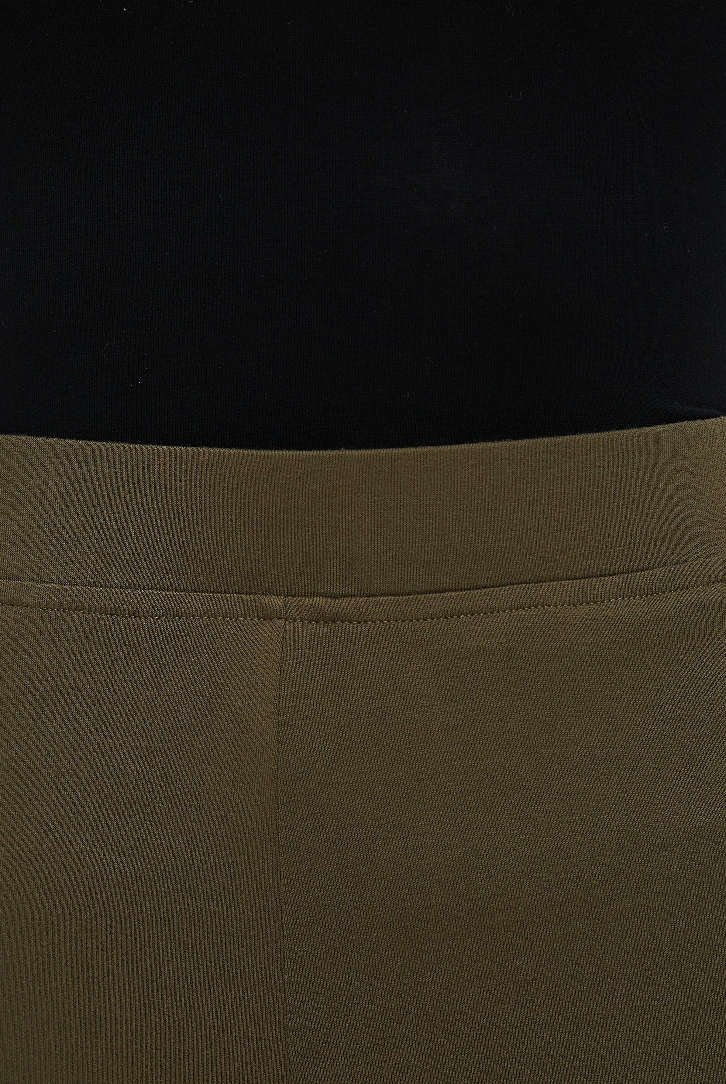 نتشي بنطلون طويل وايد ليج