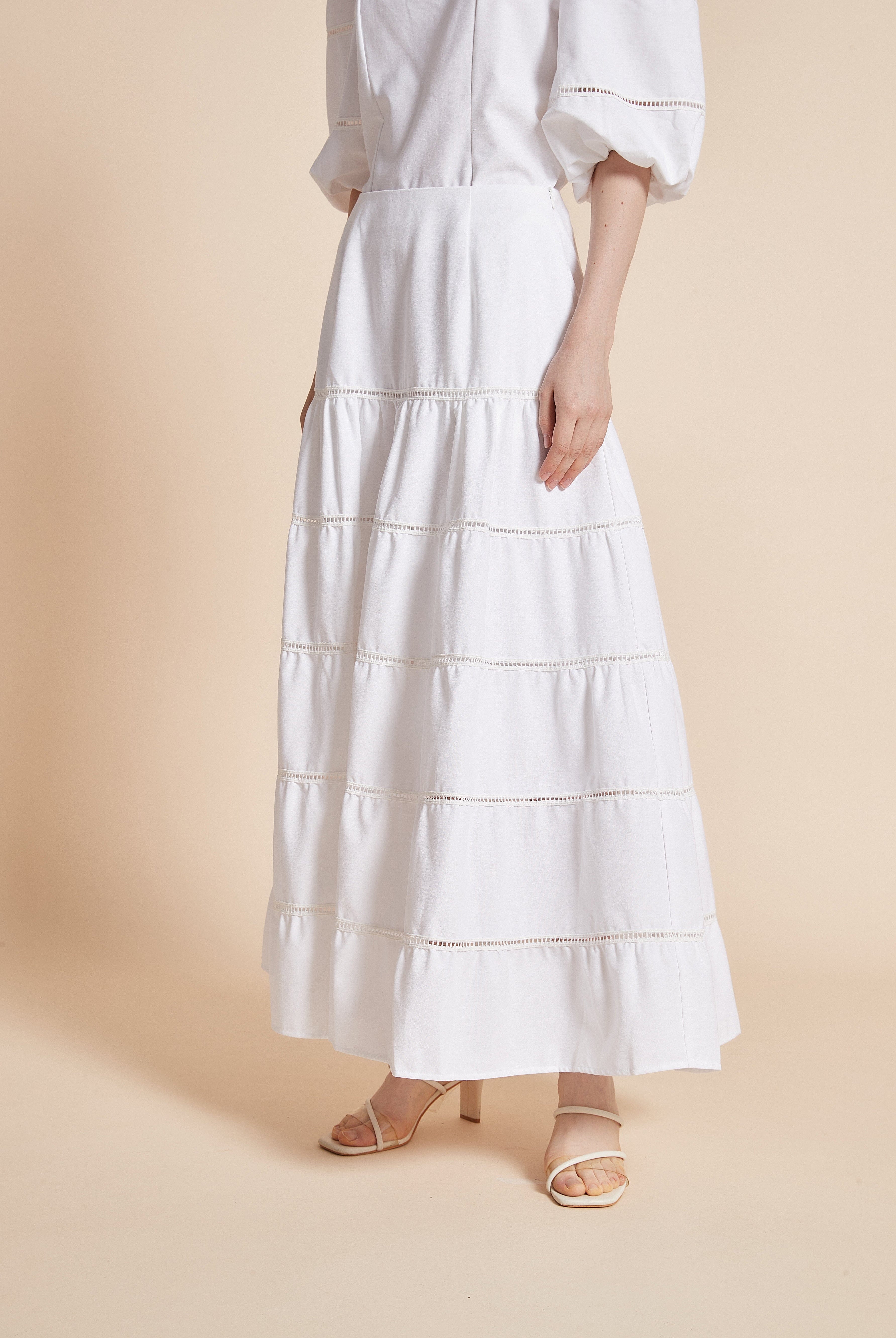 يولا تنورة نسائية طويلة سادة واسعة