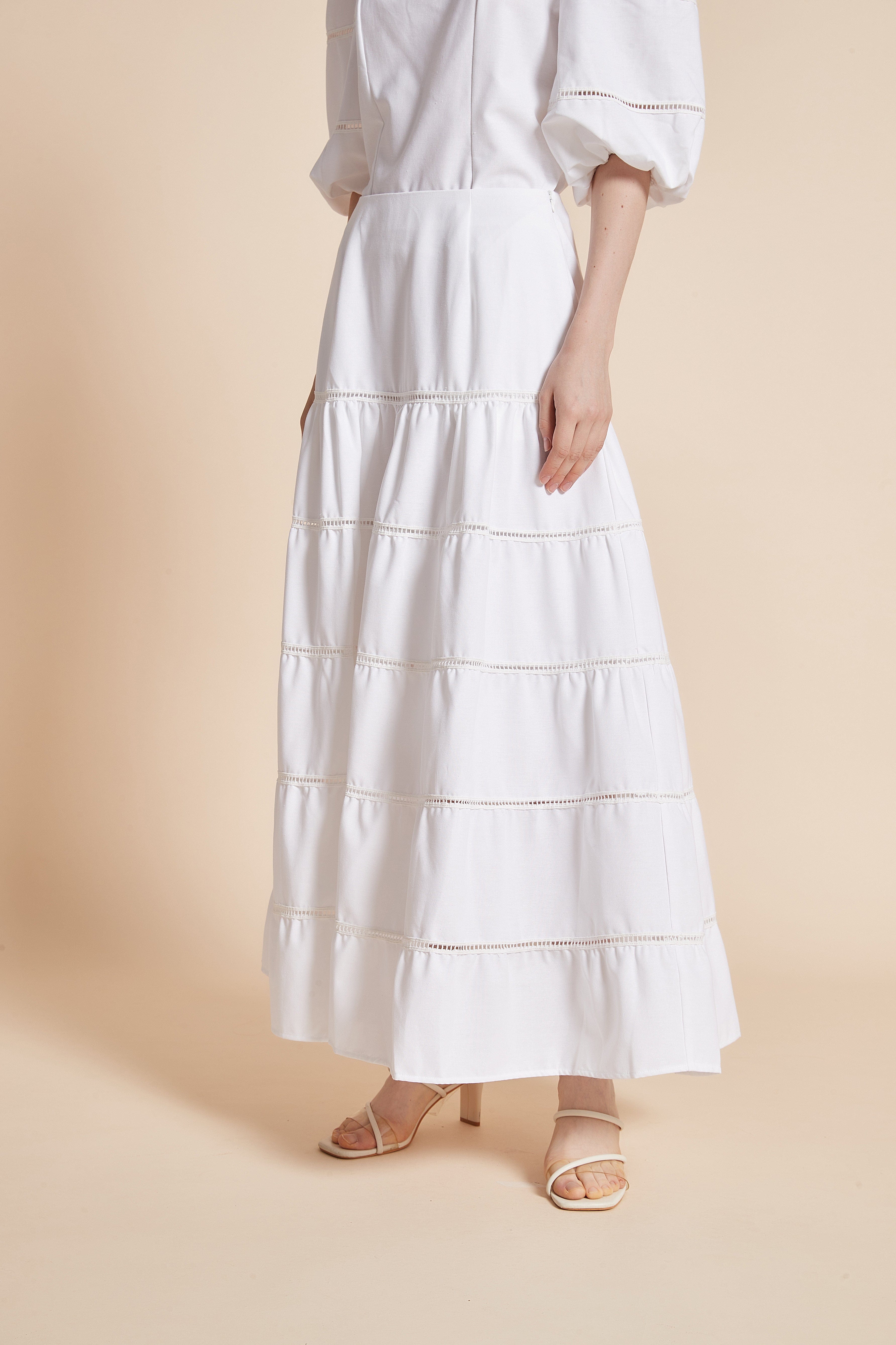 يولا تنورة نسائية طويلة سادة واسعة