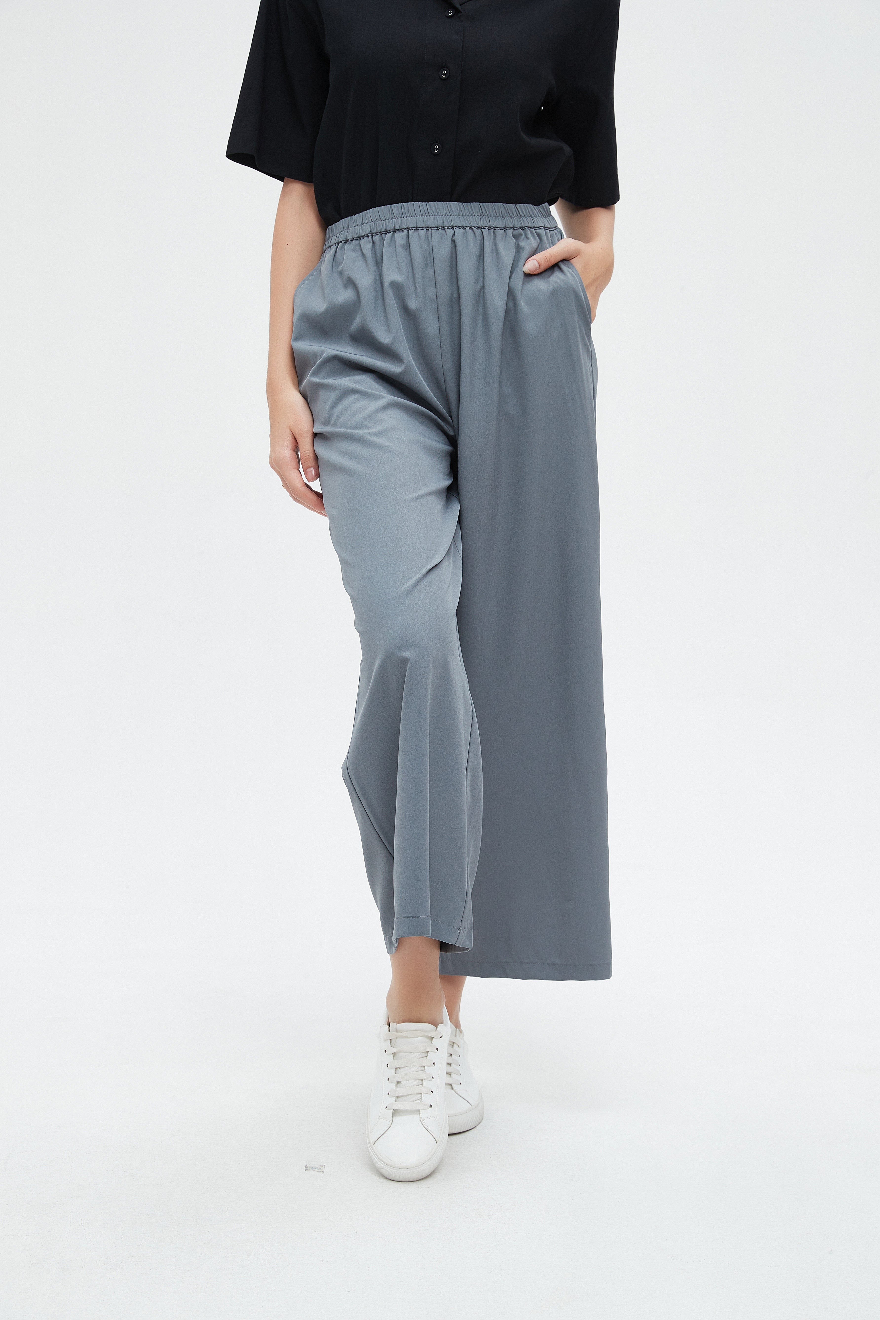 ูุชุดู ุจูุทููู ุทููู ูุงุณุน ู
ู ุงูุงุณูู