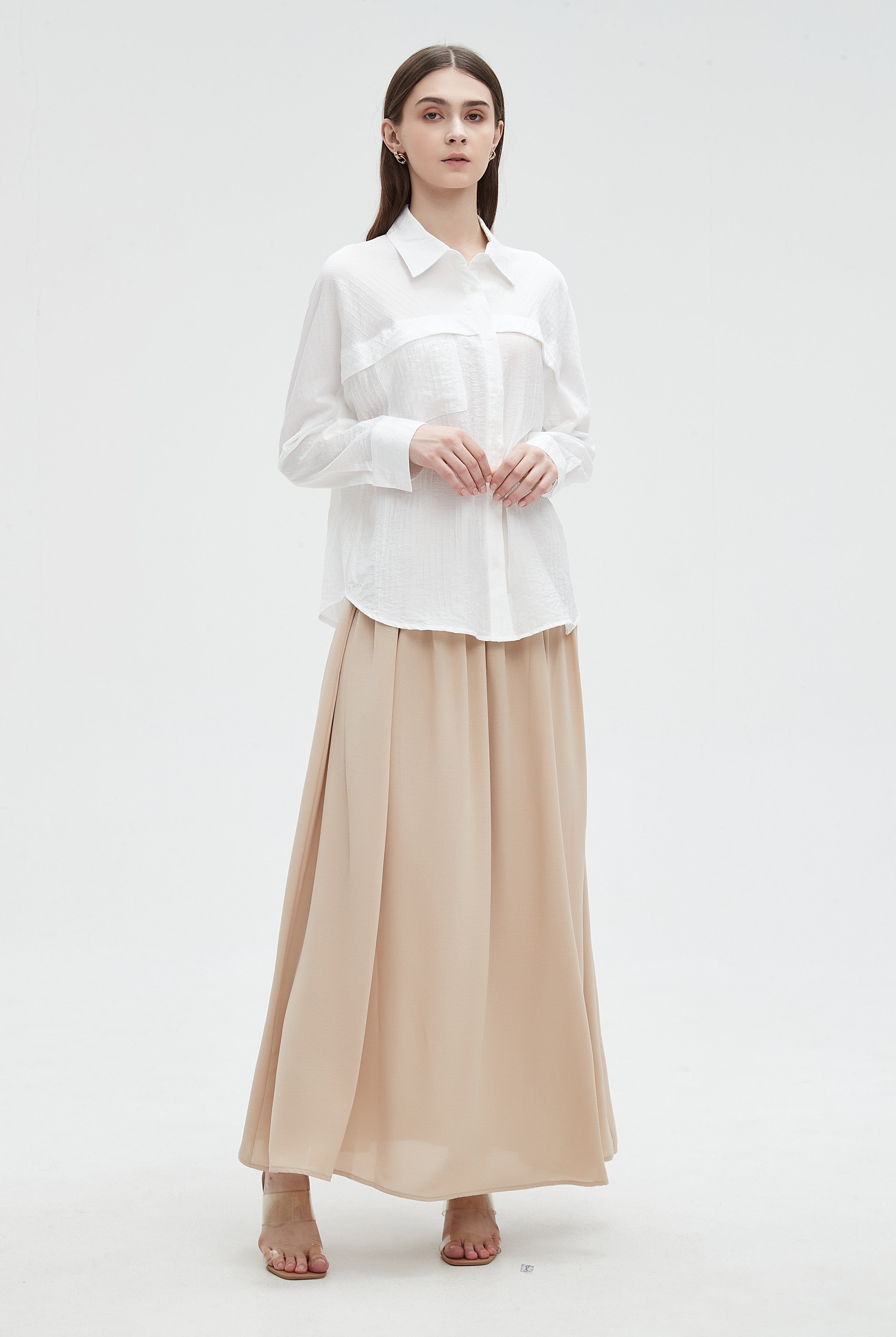 ميكا بلوزة نسائية سادة بقصة على الصدر واكمام طويلة