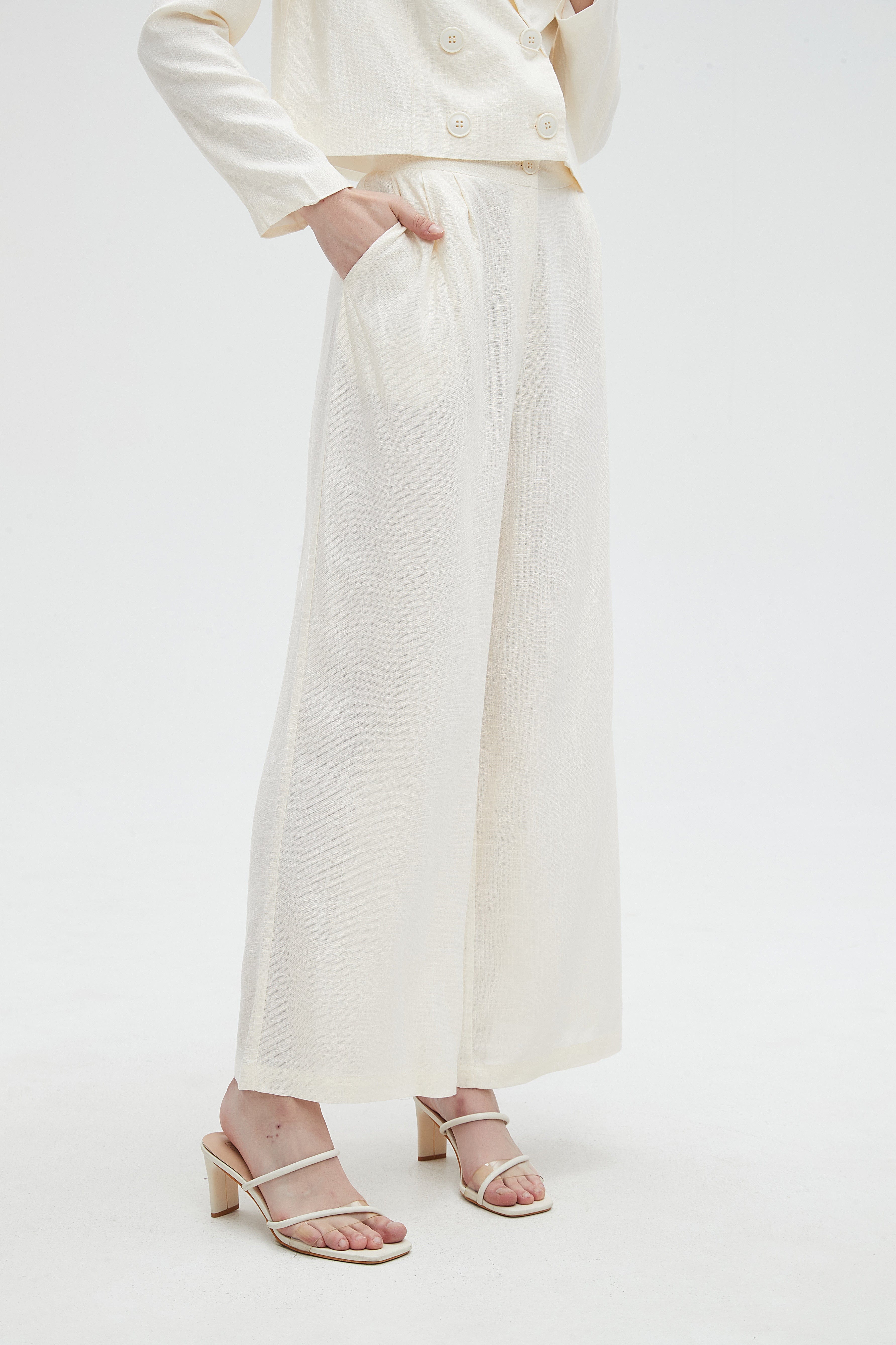 ميكا جاكيت نسائي بياقة طويلة وأزرار من الأمام وأكمام طويلة