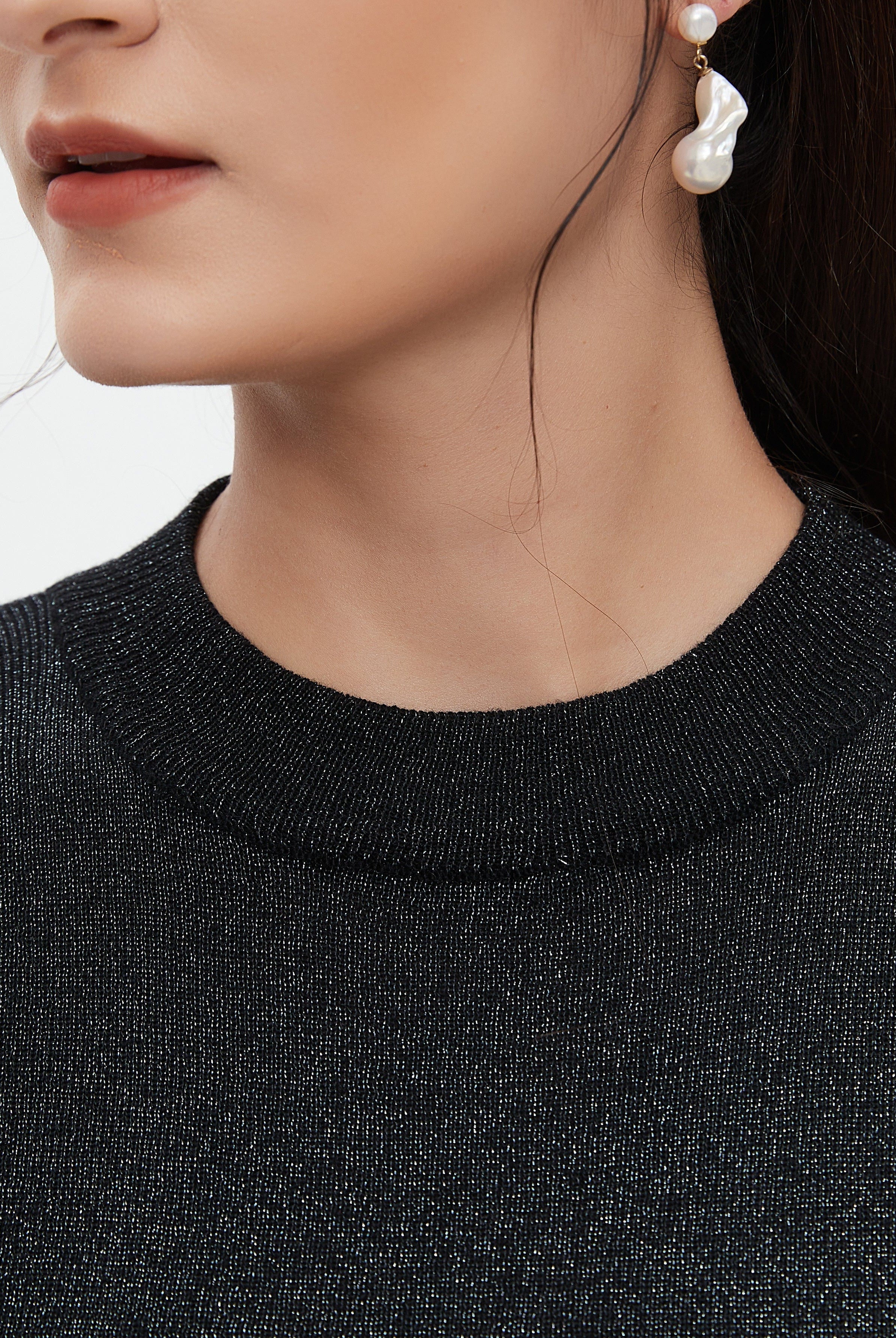 نتشي بلوزة لامعة نص كم ضيقة نسائي