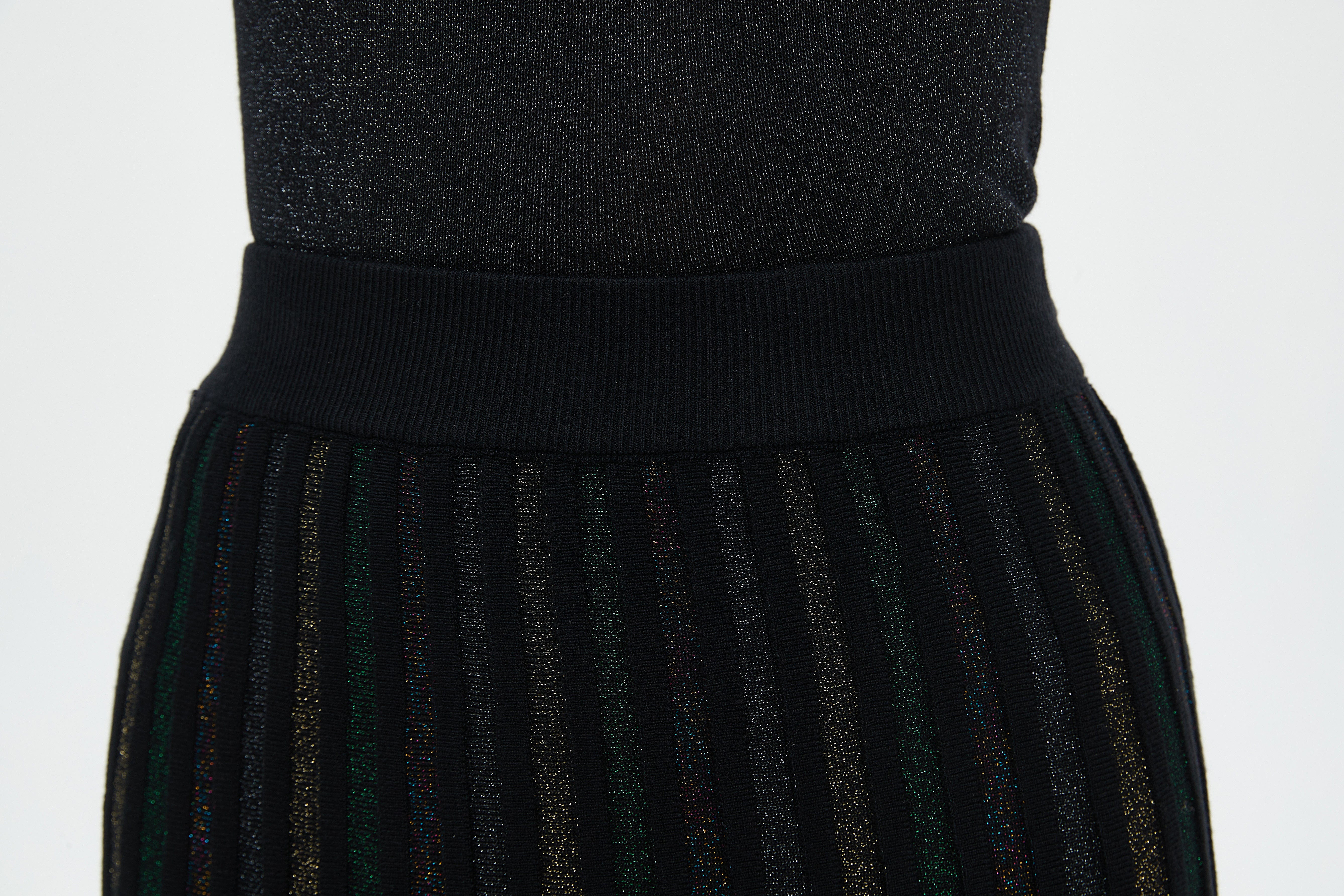 نتشي تنورة ميدي سادة بليسيه واسع مخصر نسائي