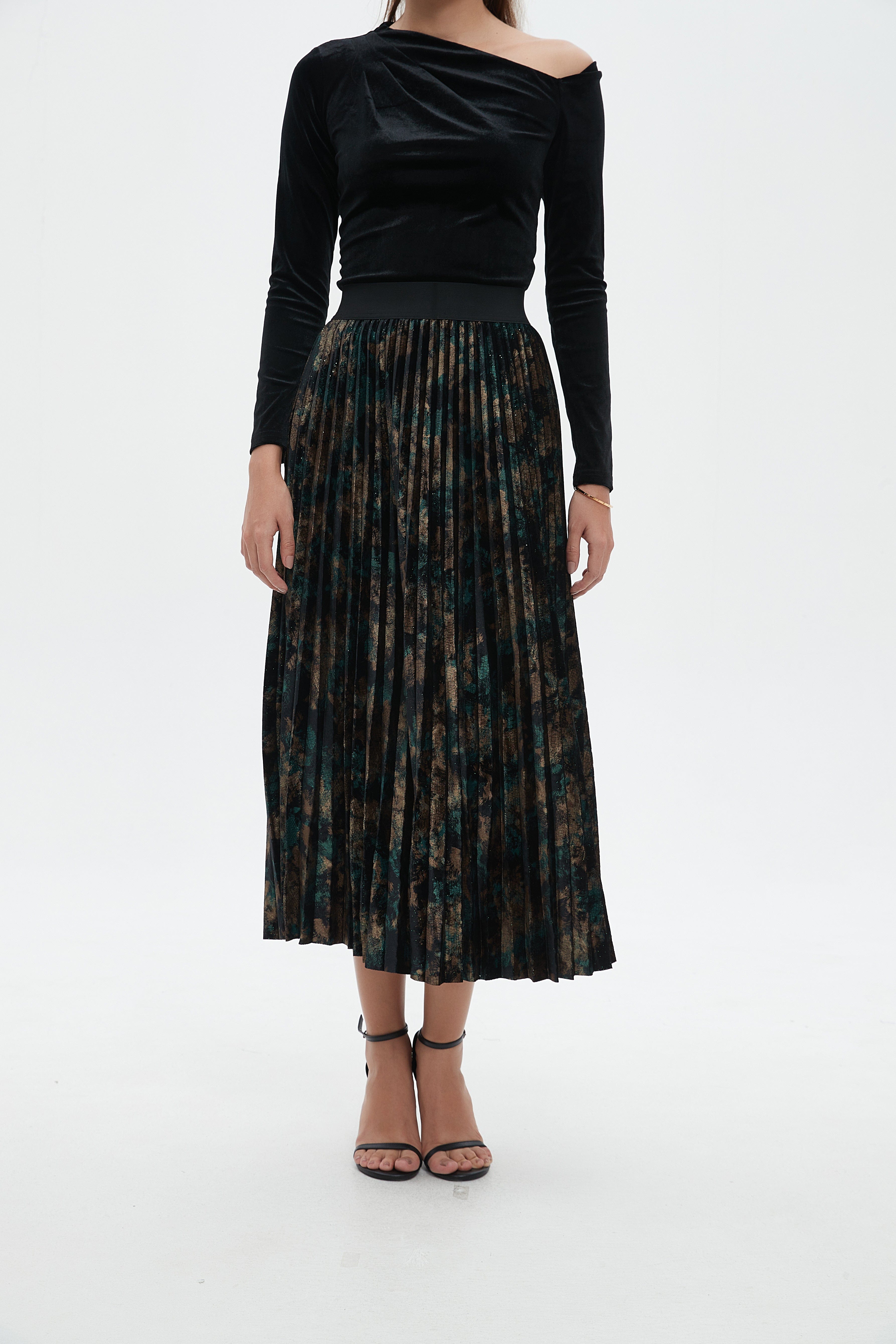 نتشي تنورة ميدي نسائية بليسيه منقوشة