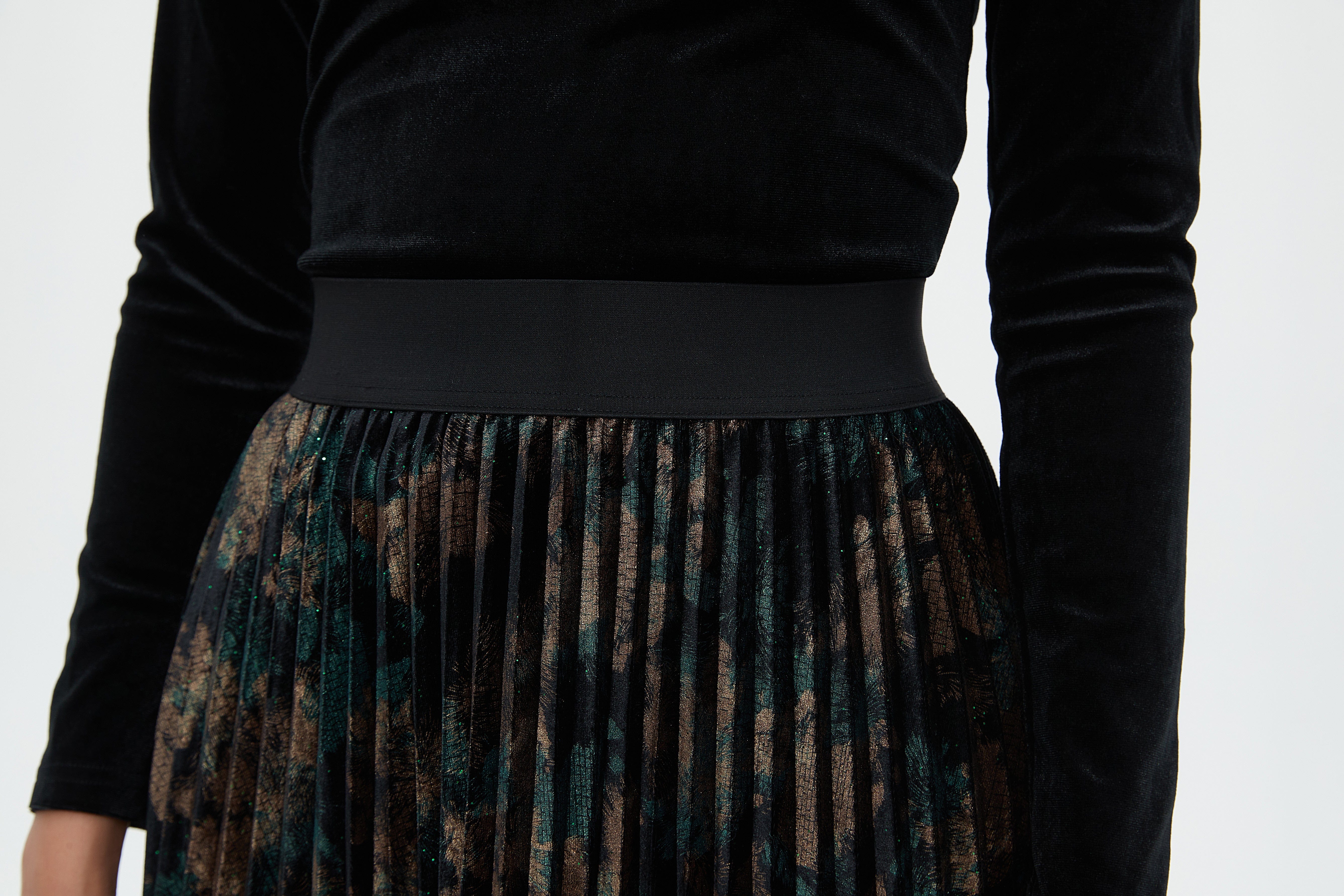 نتشي تنورة ميدي نسائية بليسيه منقوشة