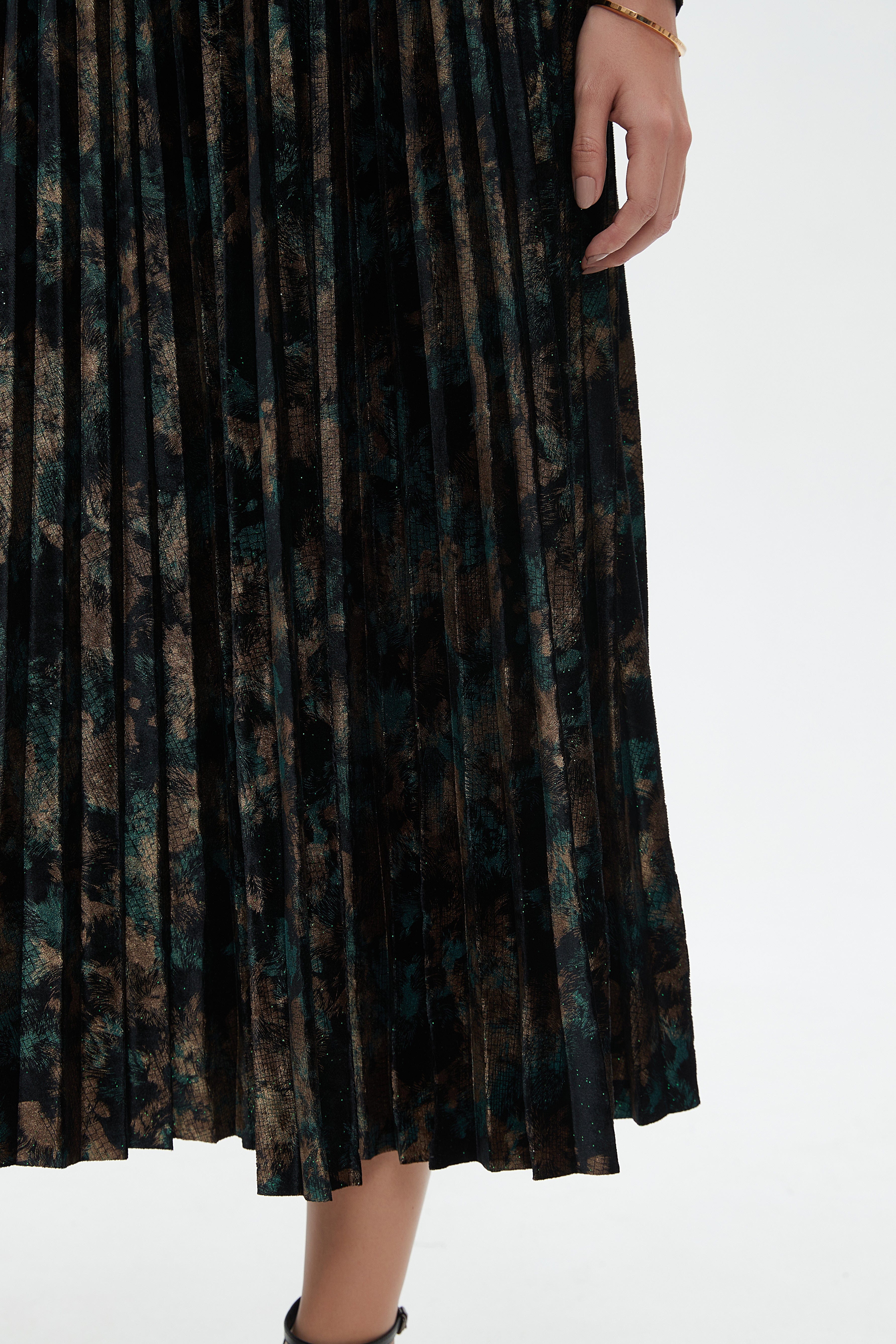 نتشي تنورة ميدي نسائية بليسيه منقوشة