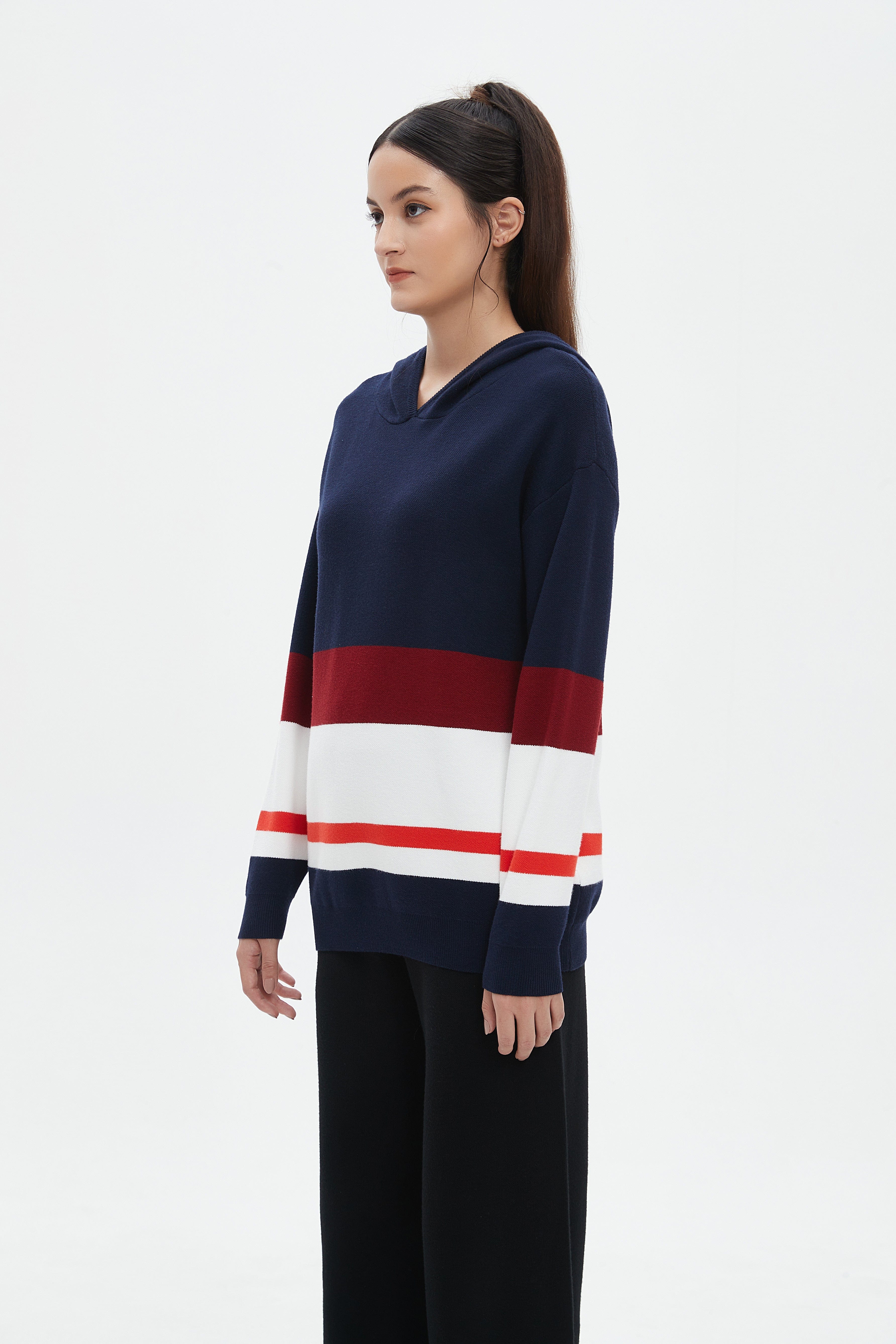 نتشي بلوفر مخطط بالعرض كم طويل بقبعة نسائي