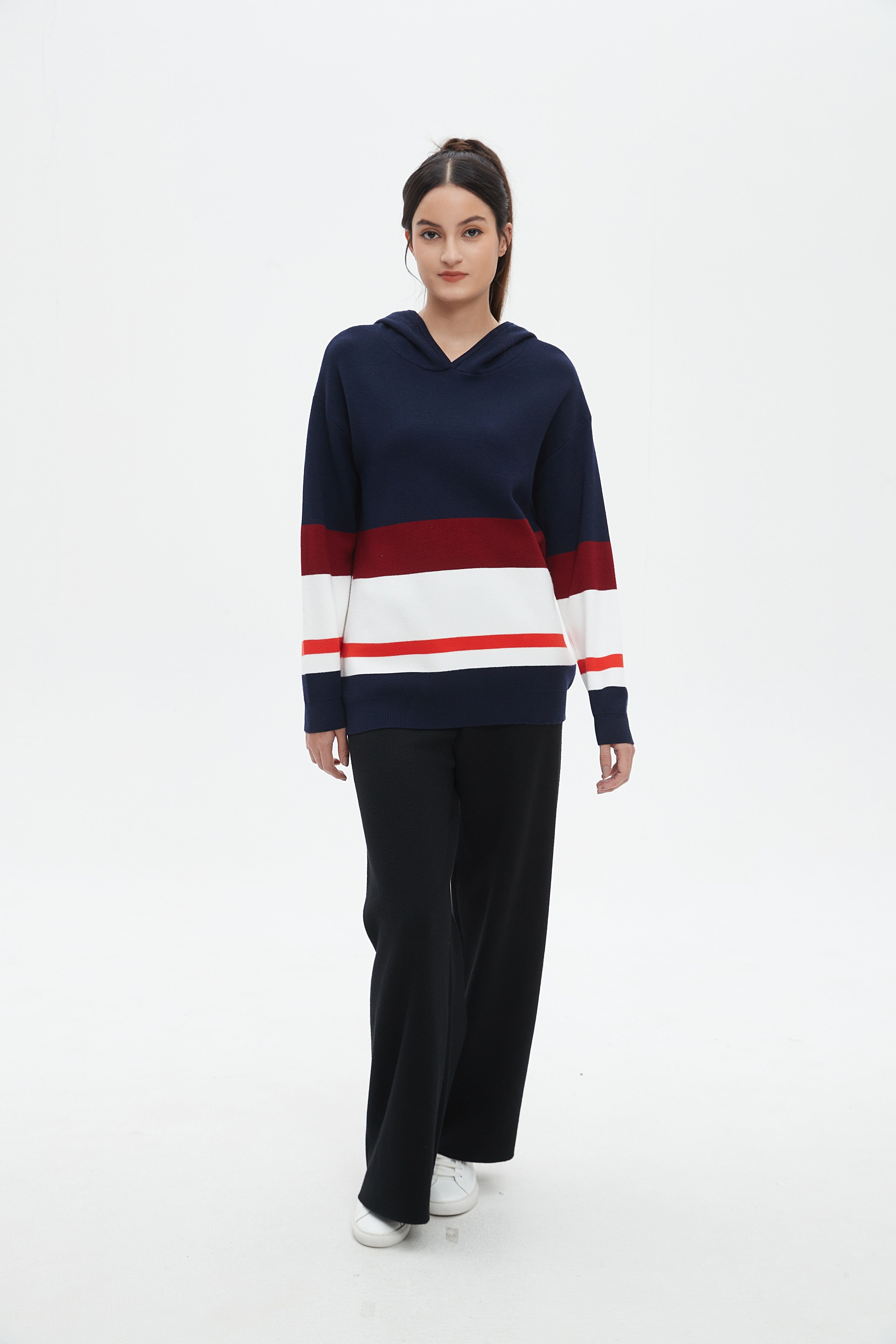 نتشي بلوفر مخطط بالعرض كم طويل بقبعة نسائي