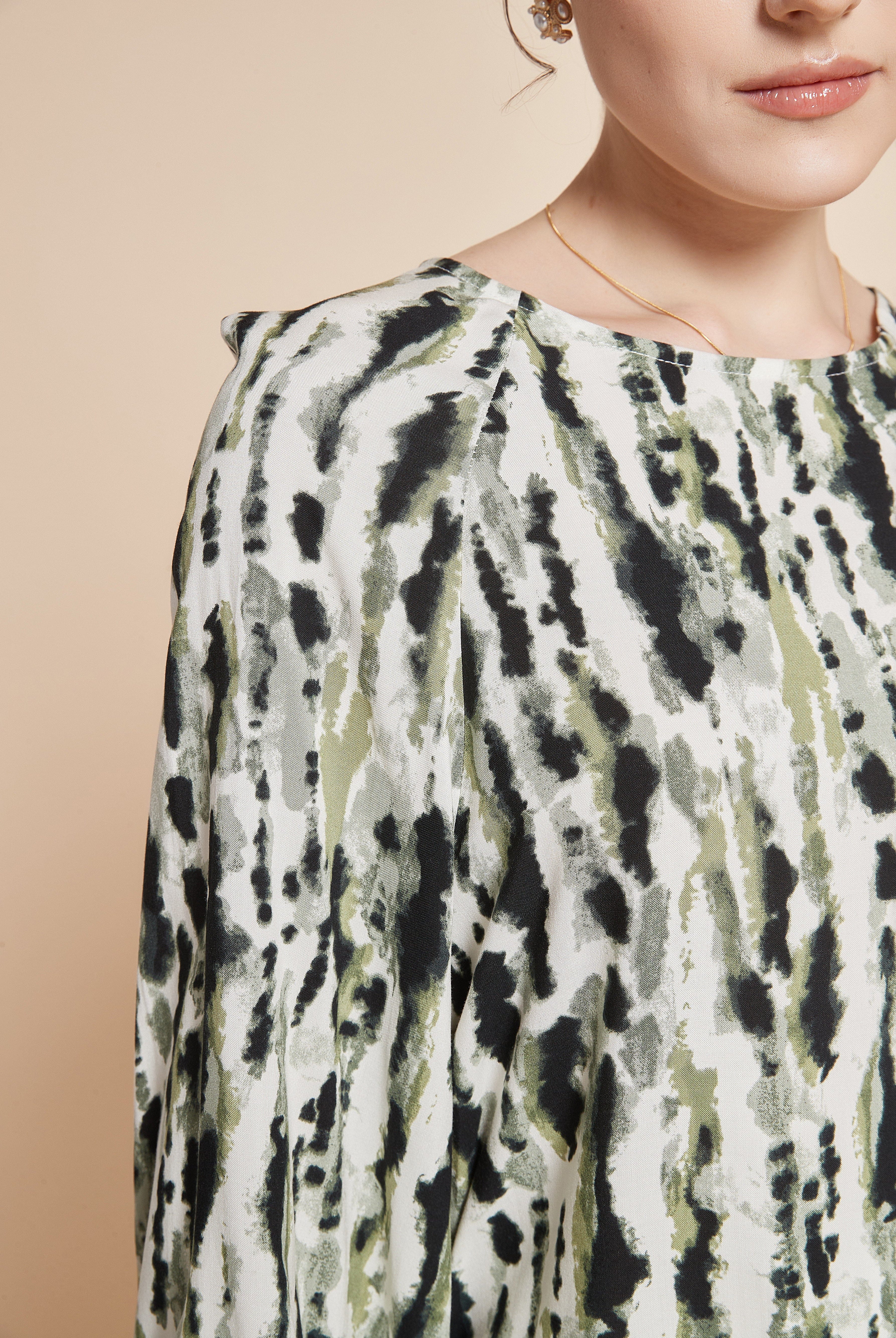 يولا بلوزة نسائية مطبوعة الوان بكم طويل واسع