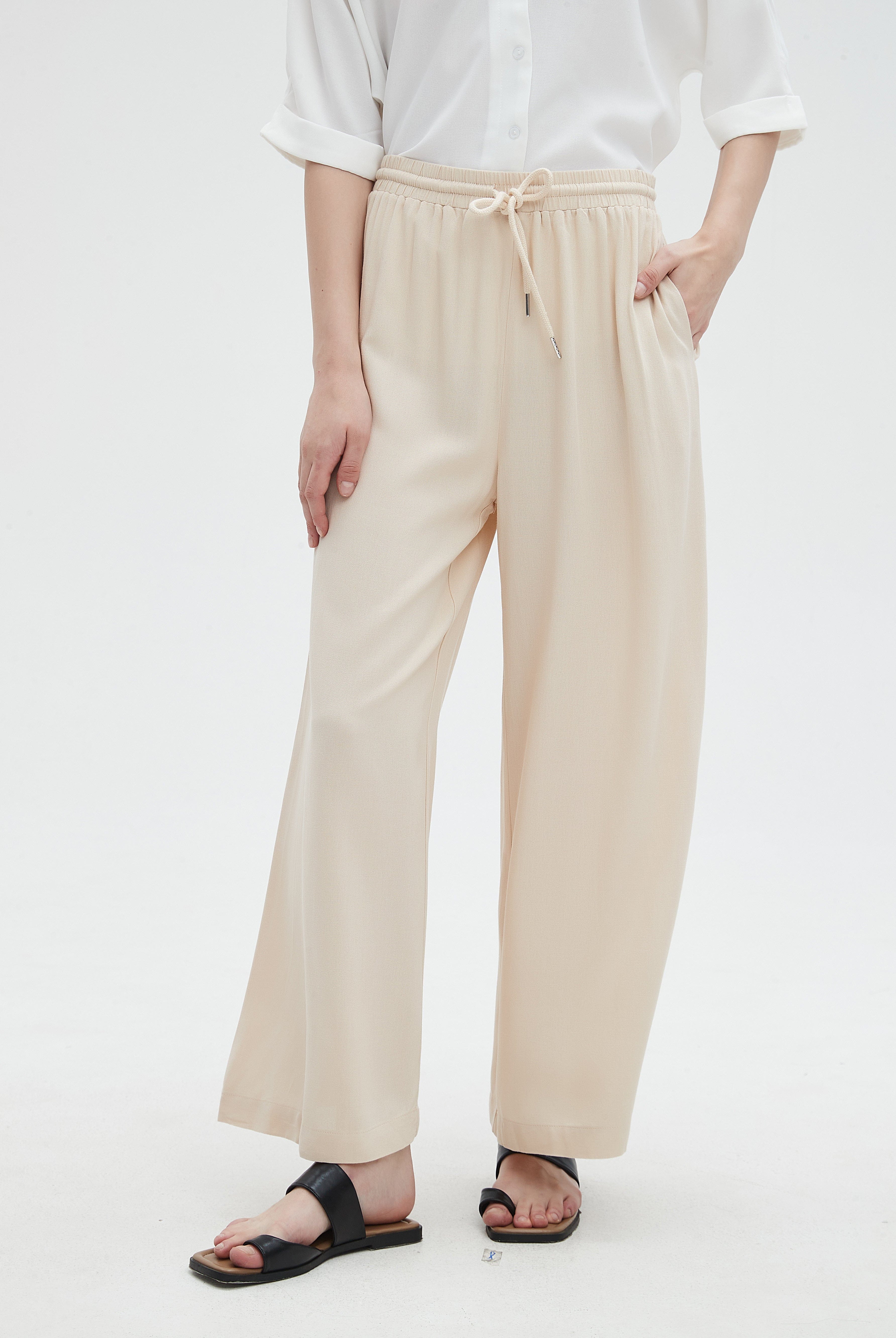 ميكا بنطلون نسائي واسع برباط على الخصر سادة