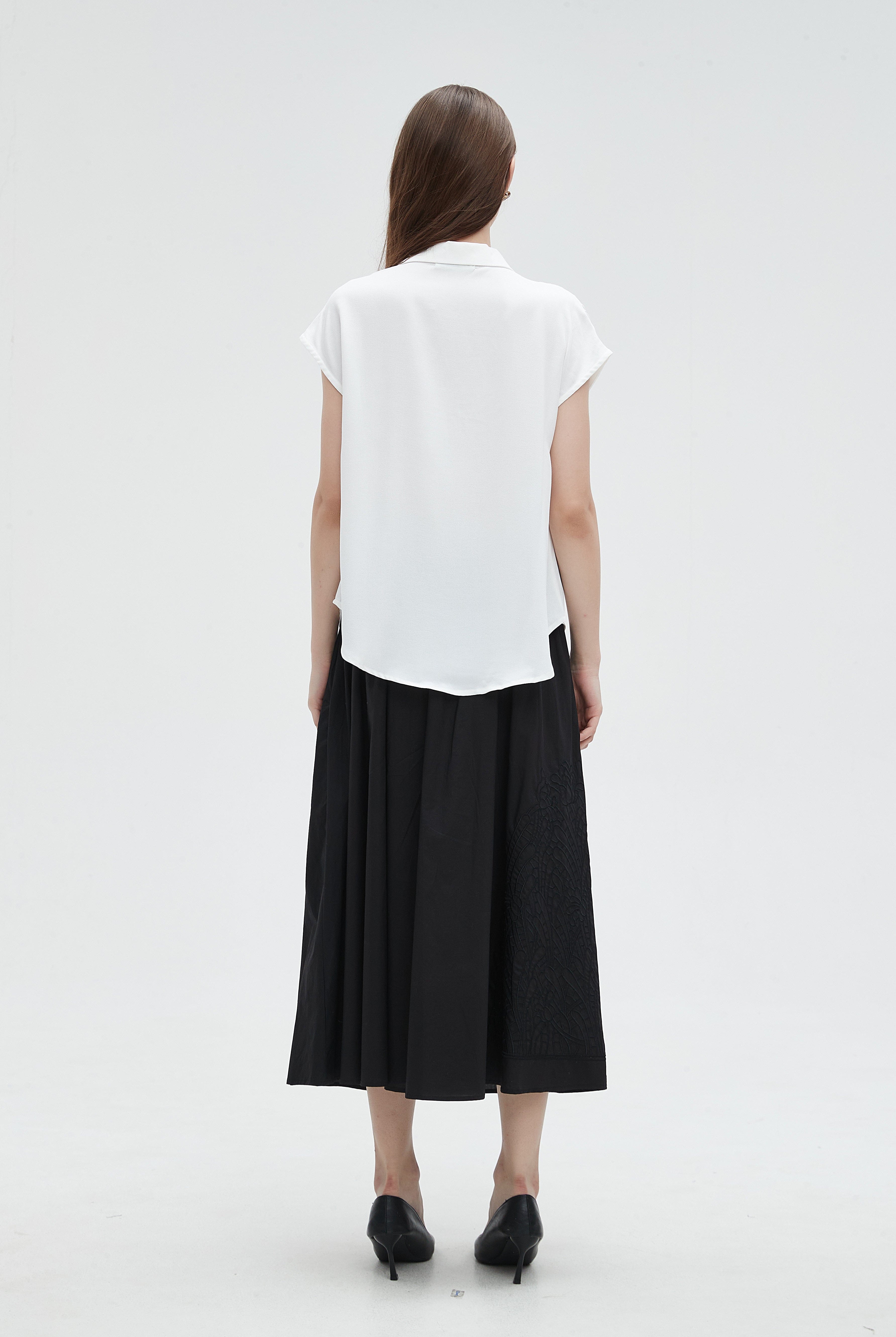 ميكا قميص سادة بأزرار أمامية كم قصير نسائي