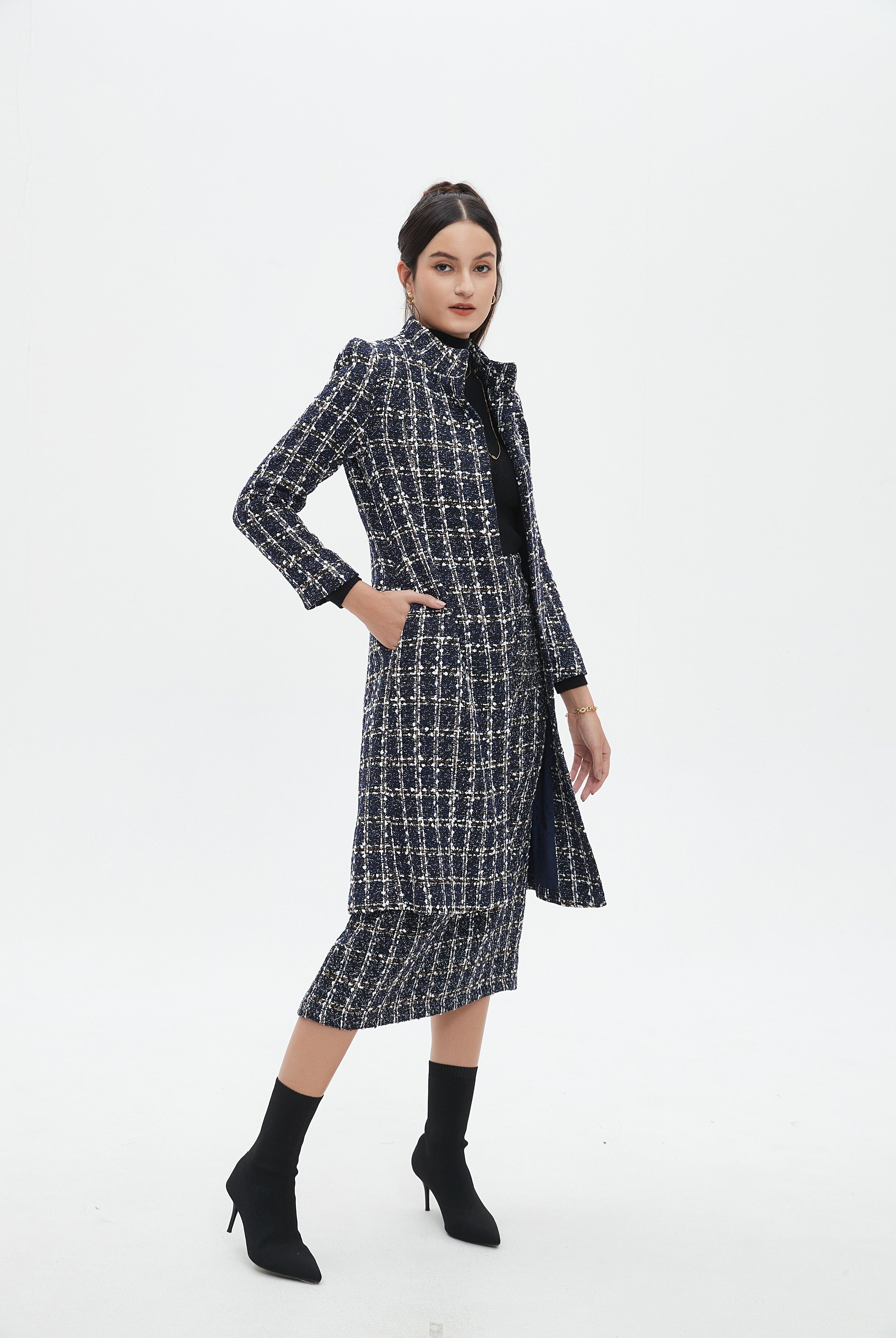 نتشي معطف بأكمام طويلة مطرز