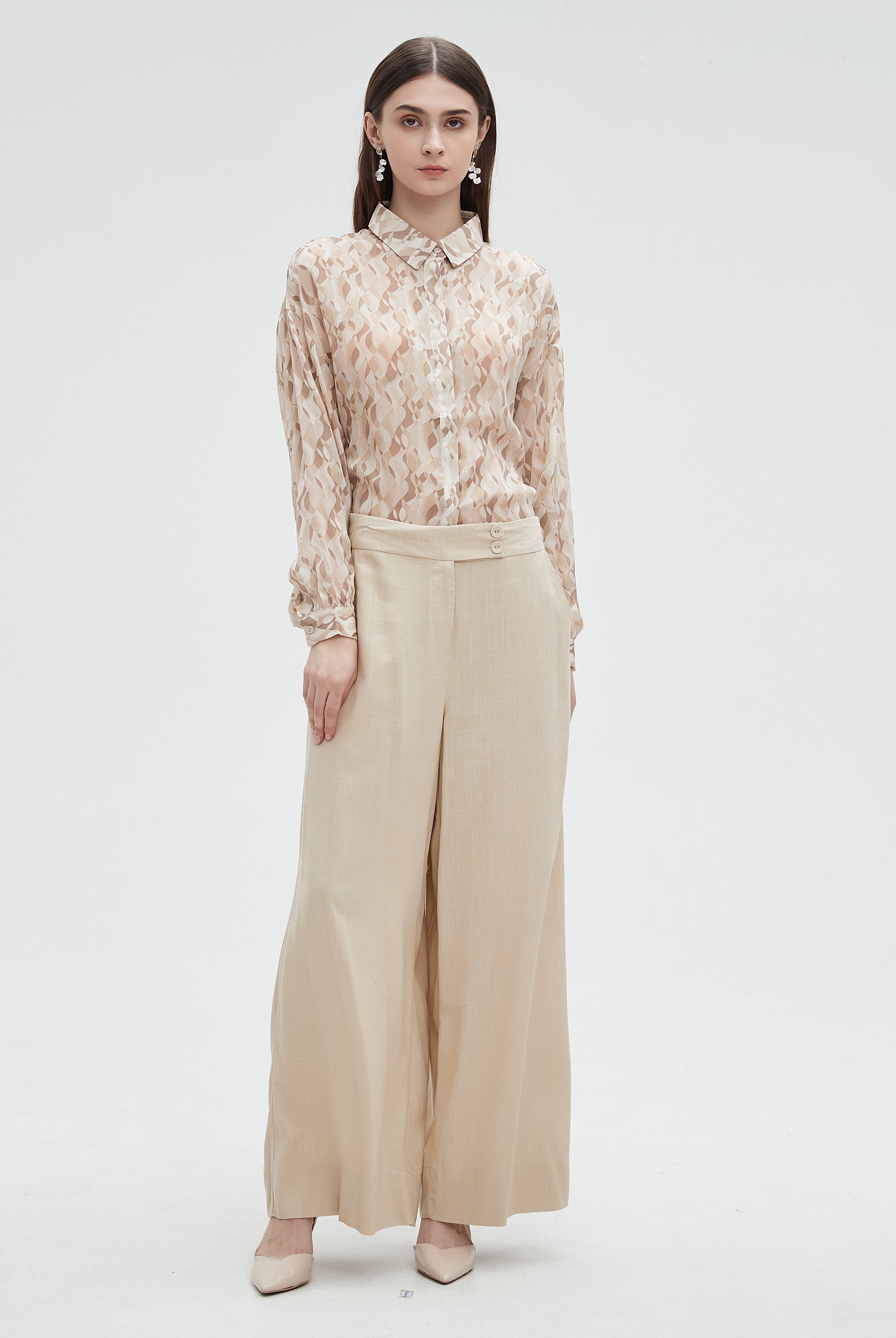 ميكا بلوزة منقوشة نسائية بكم طويل وياقة