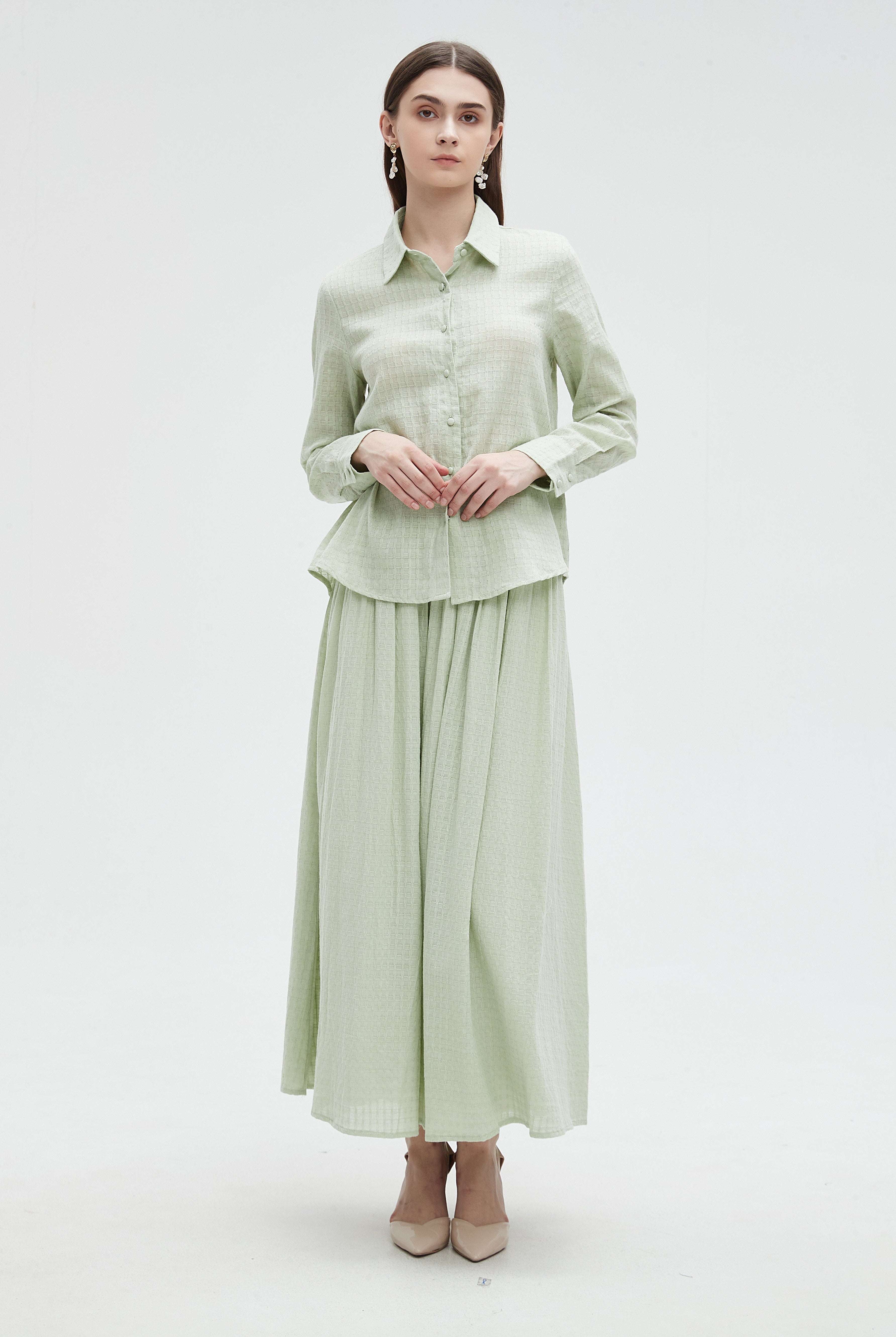 ميكا بلوزة نسائية سادة بأزرار وأكمام طويلة