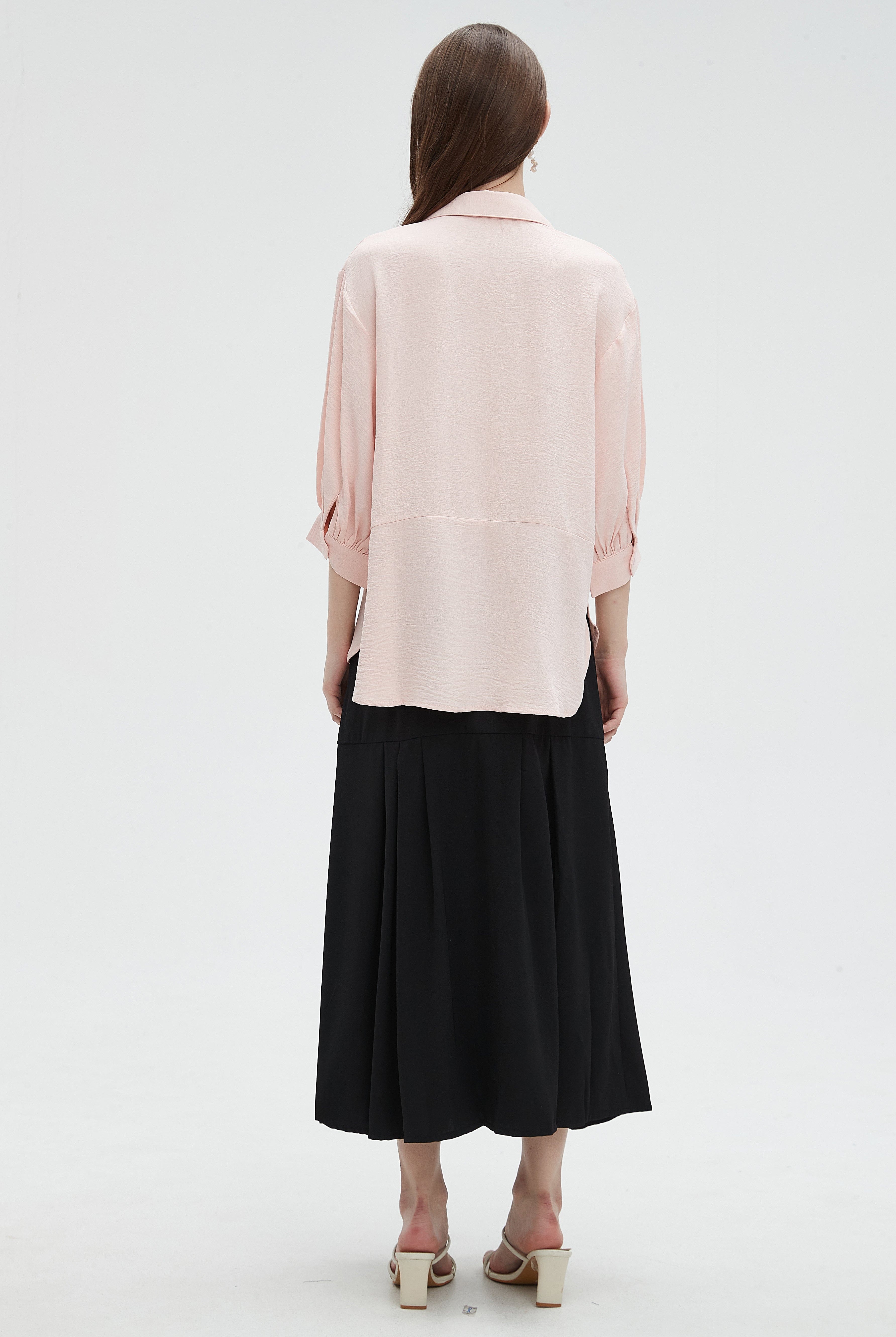 ميكا بلوزة نسائية 3/4 كم سادة بياقة