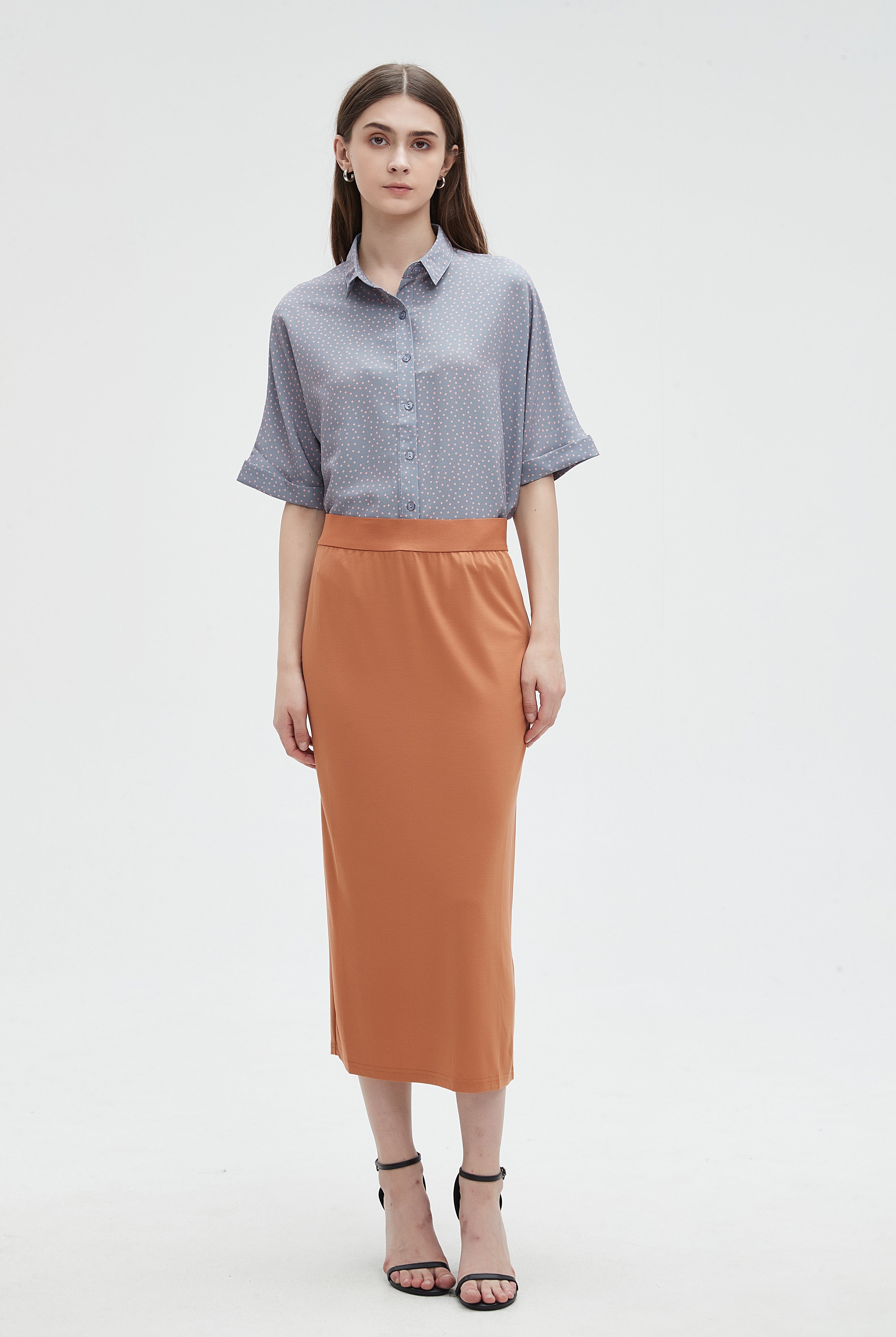 ميكا قميص نص كم منقط بأزرار أمامية نسائي