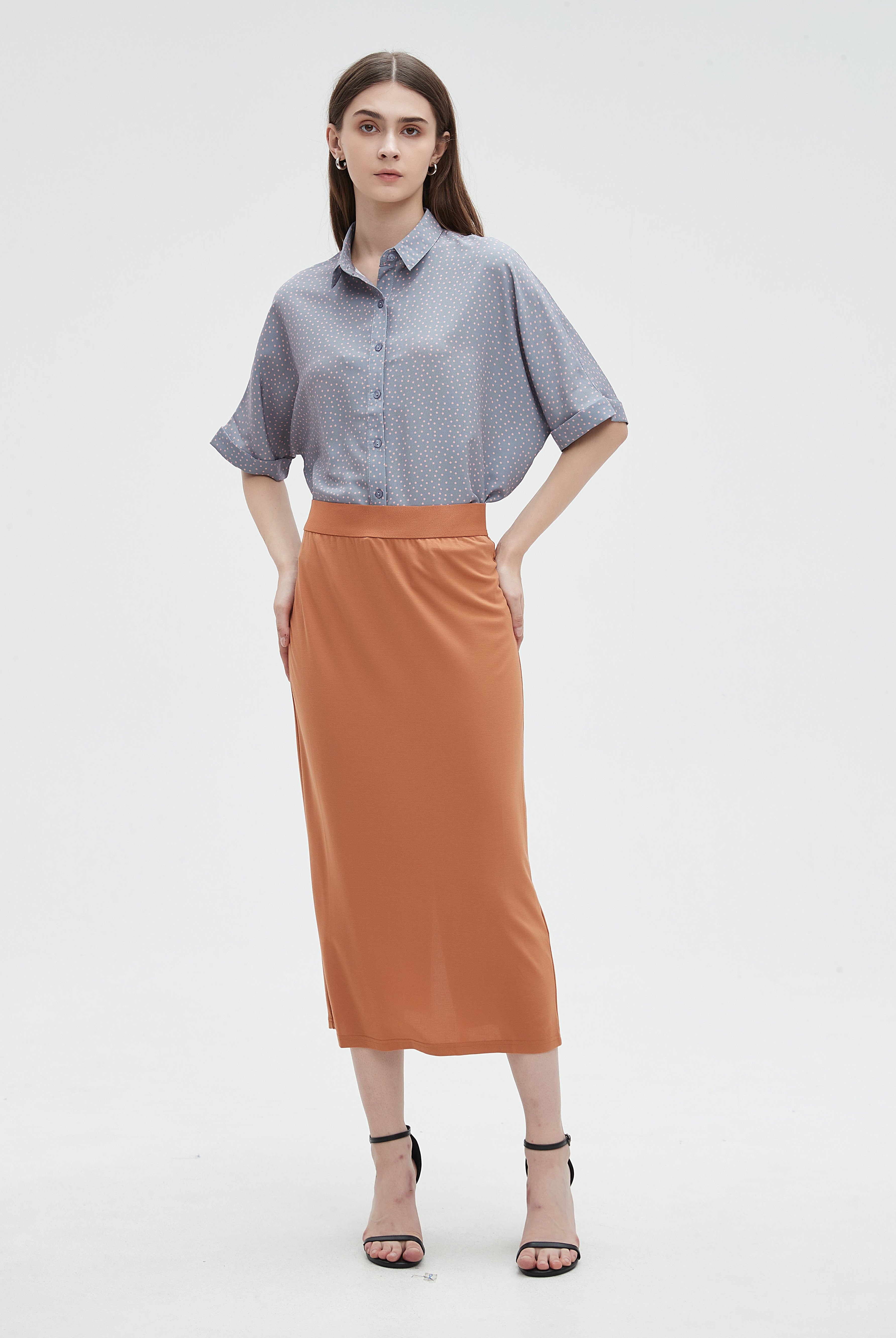 ميكا قميص نص كم منقط بأزرار أمامية نسائي