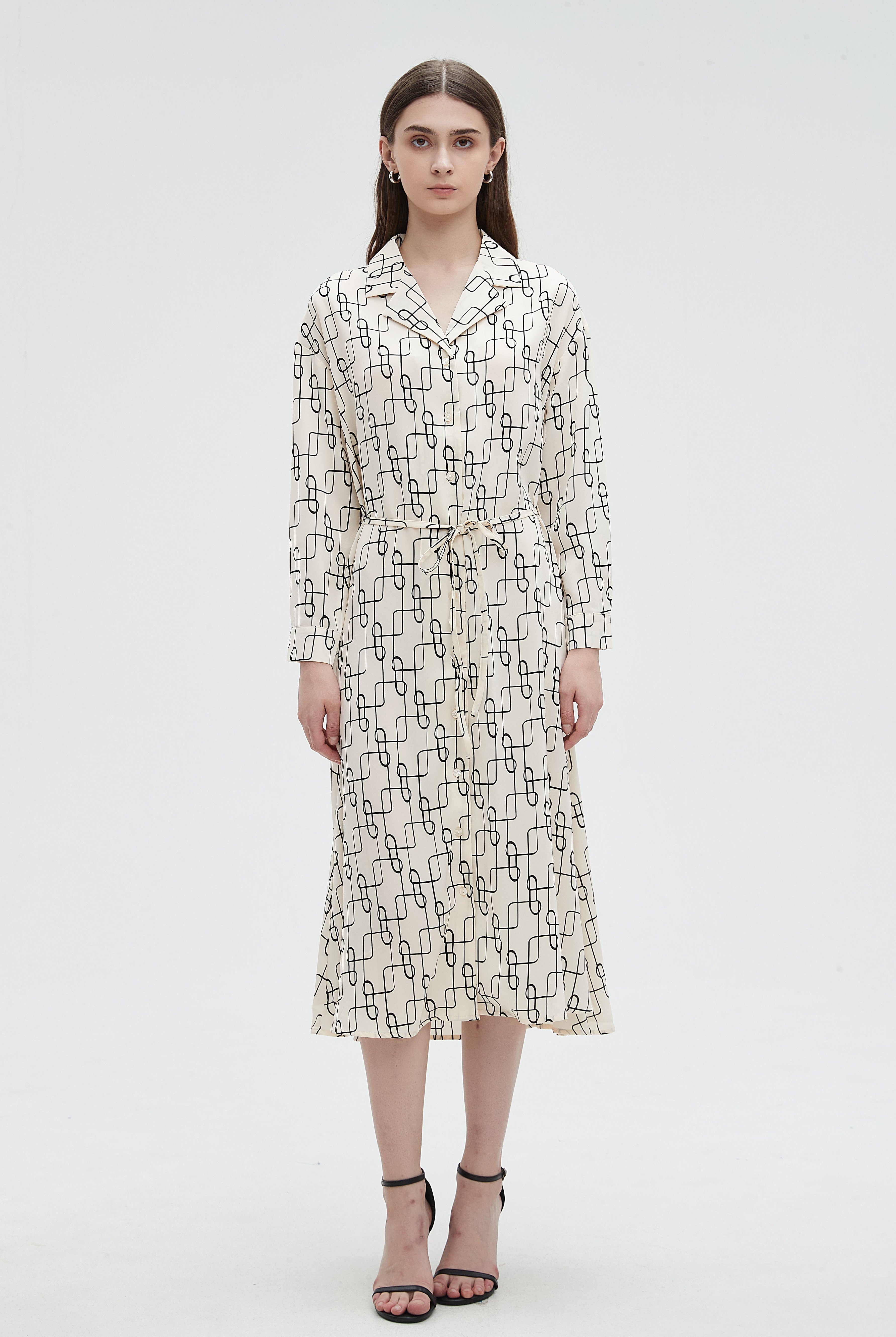 ميكا بلوزة نسائية بكم طويل وياقة طويلة