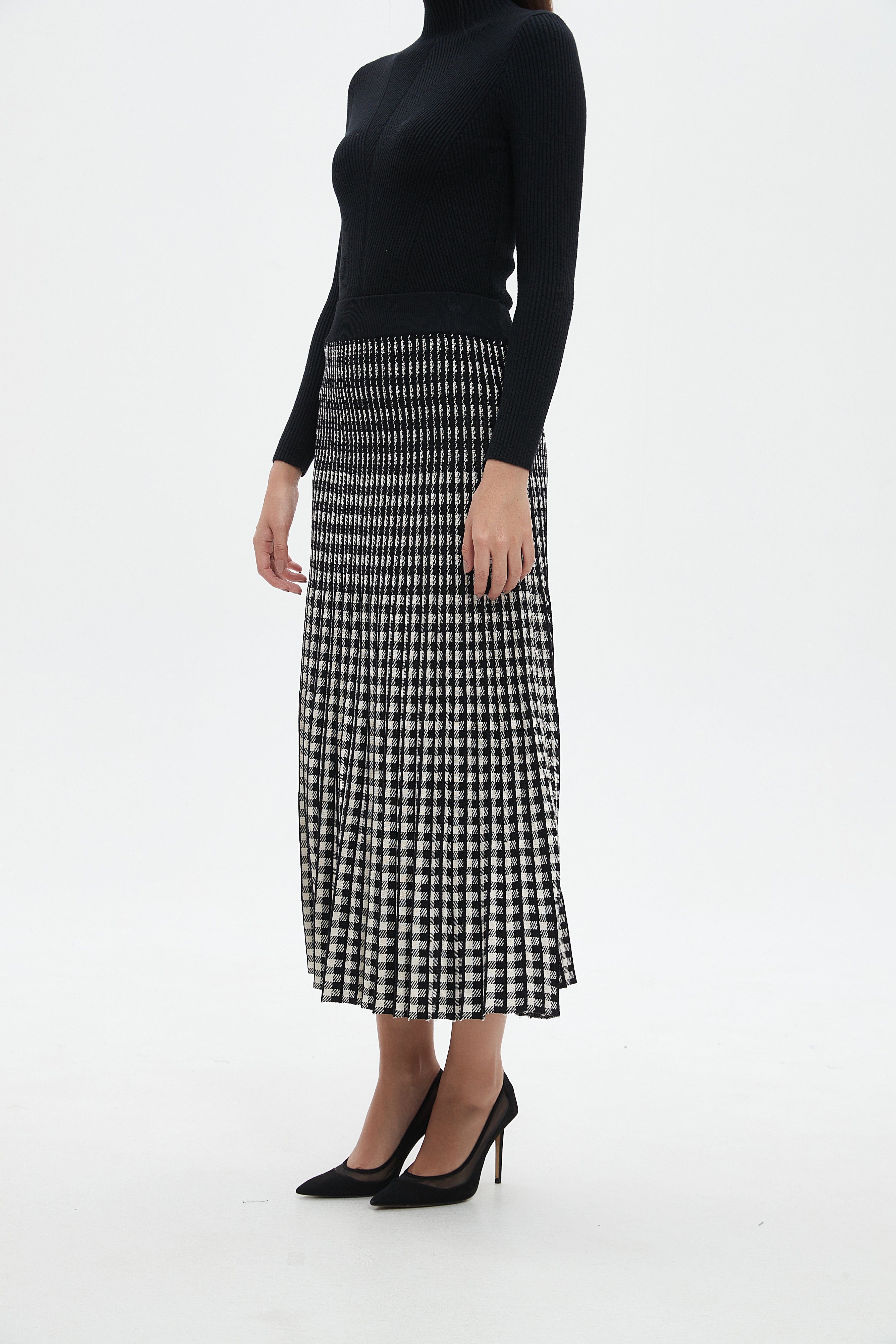 نتشي تنورة ميدي هاي ويست مطبوعة