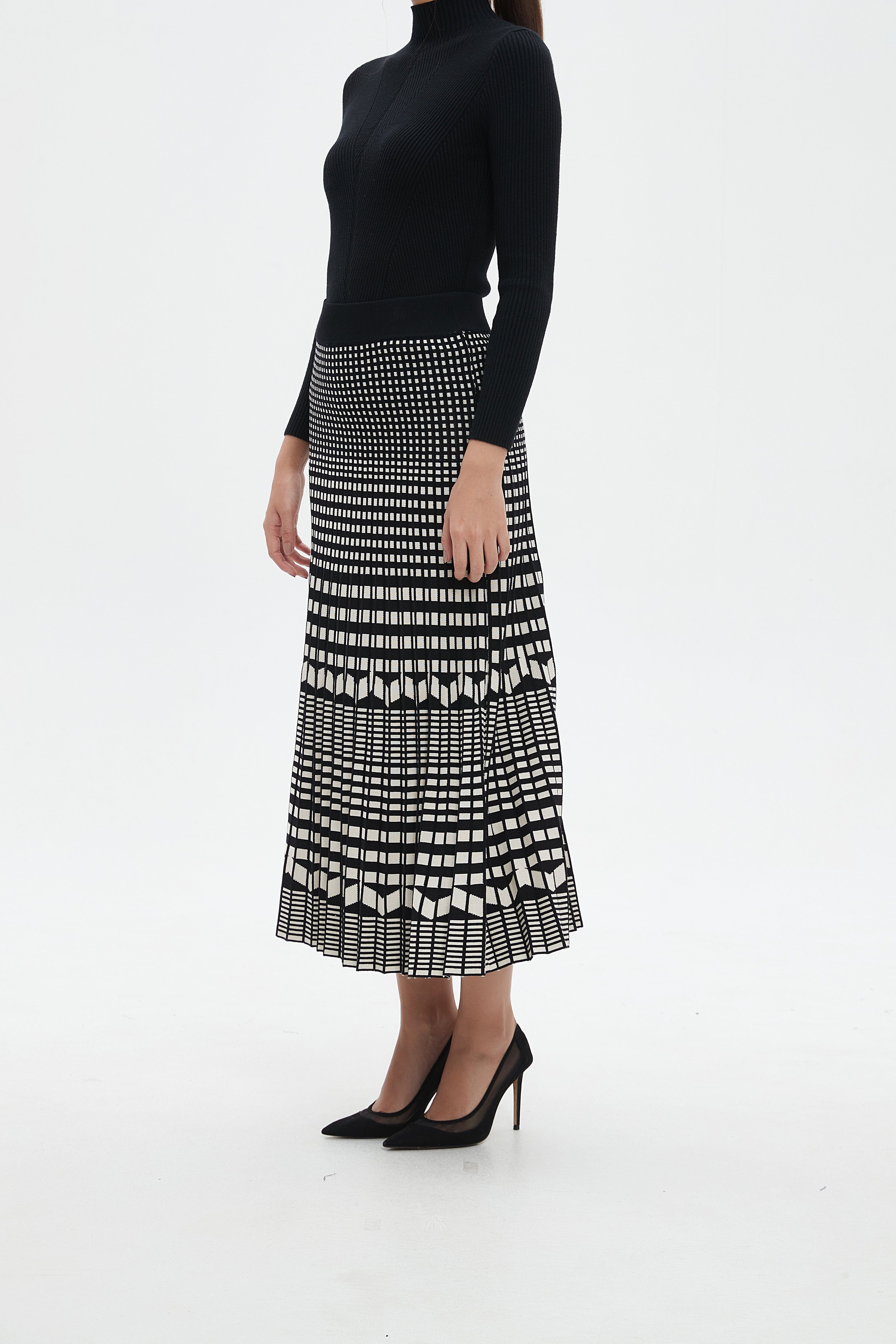 نتشي تنورة ميدي نسائية منسوجة