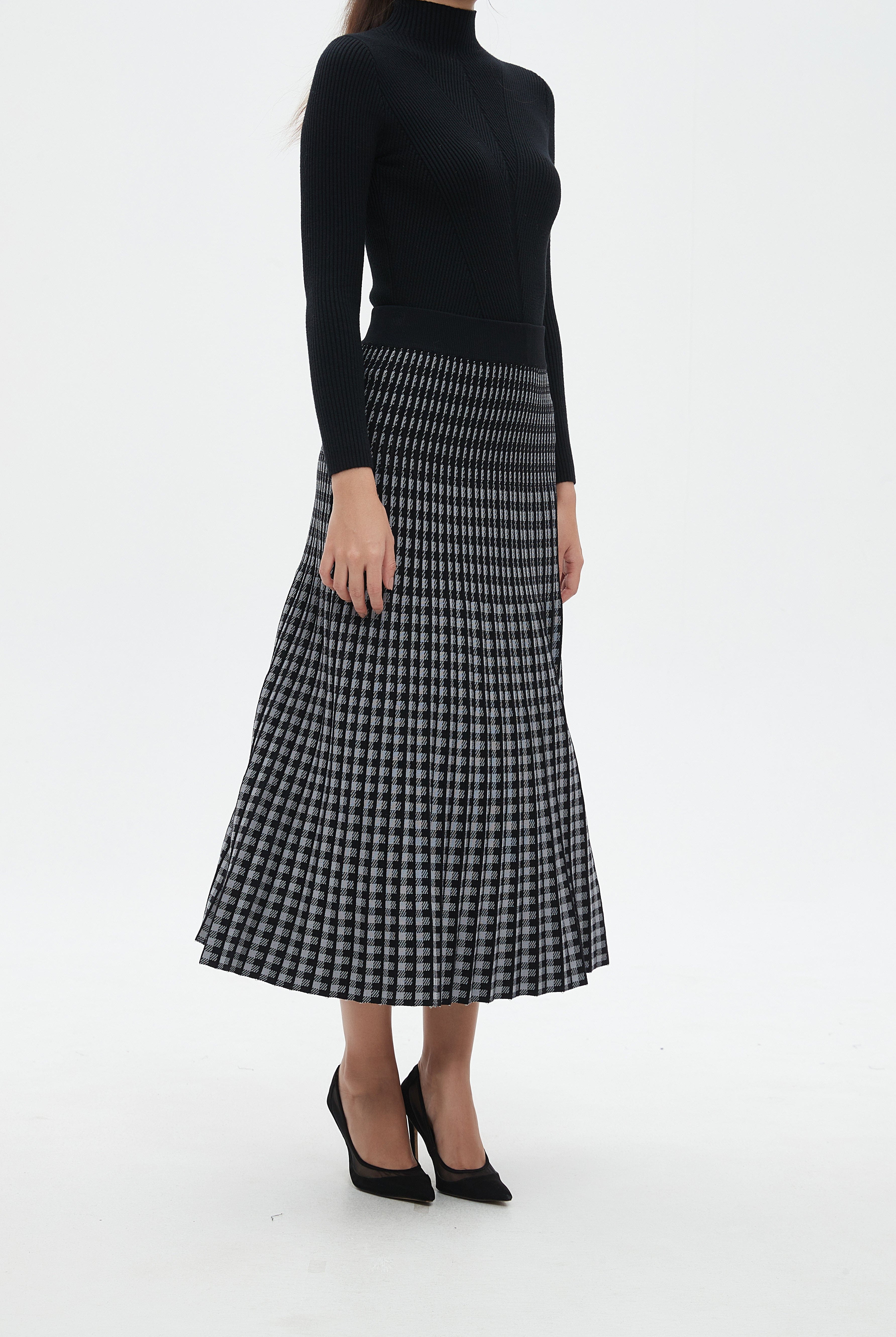 نتشي تنورة ميدي هاي ويست مطبوعة