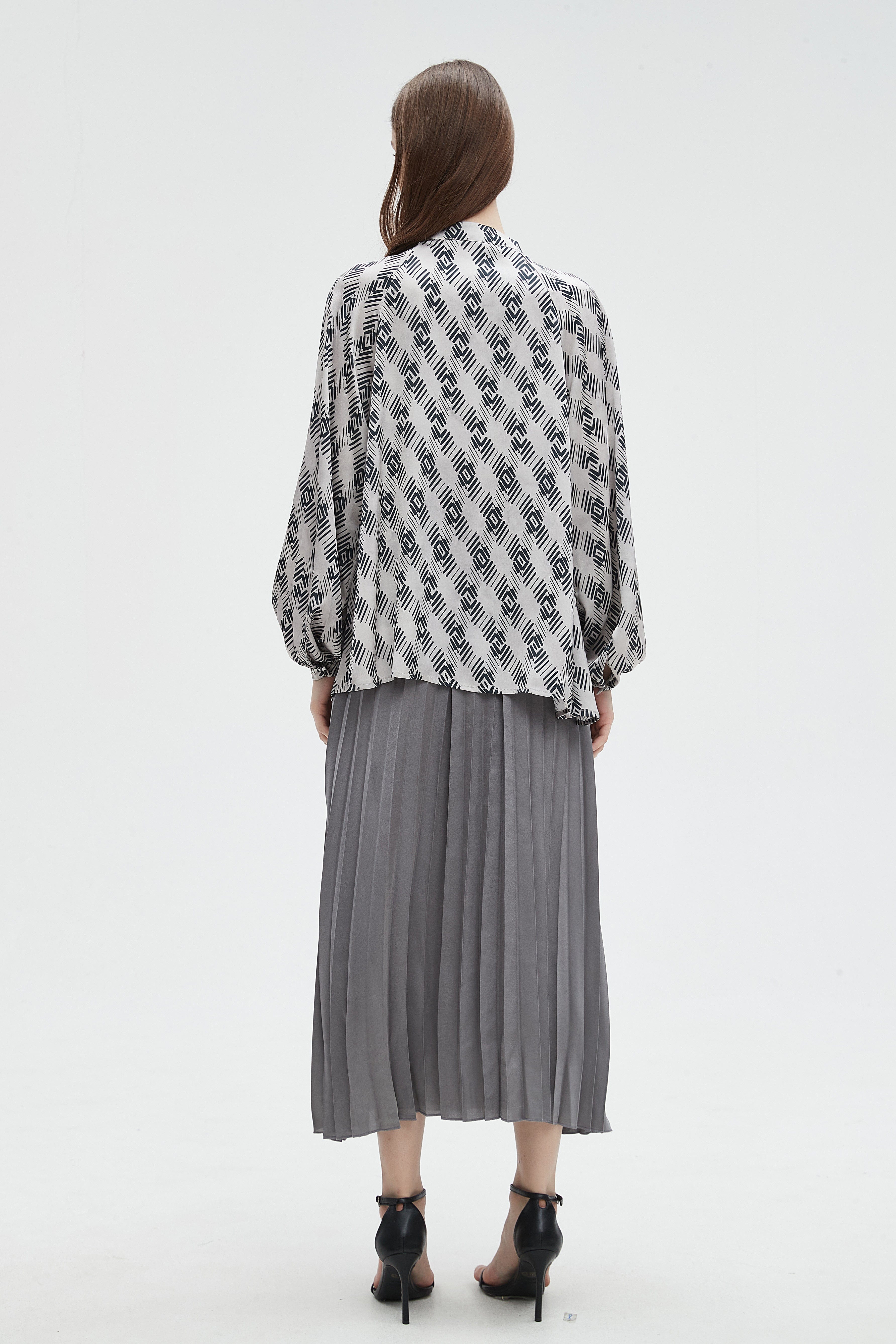 ู
ููุง ุจููุฒุฉ ูุณุงุฆูุฉ ุจูู
ูุงููุณ ุทููู