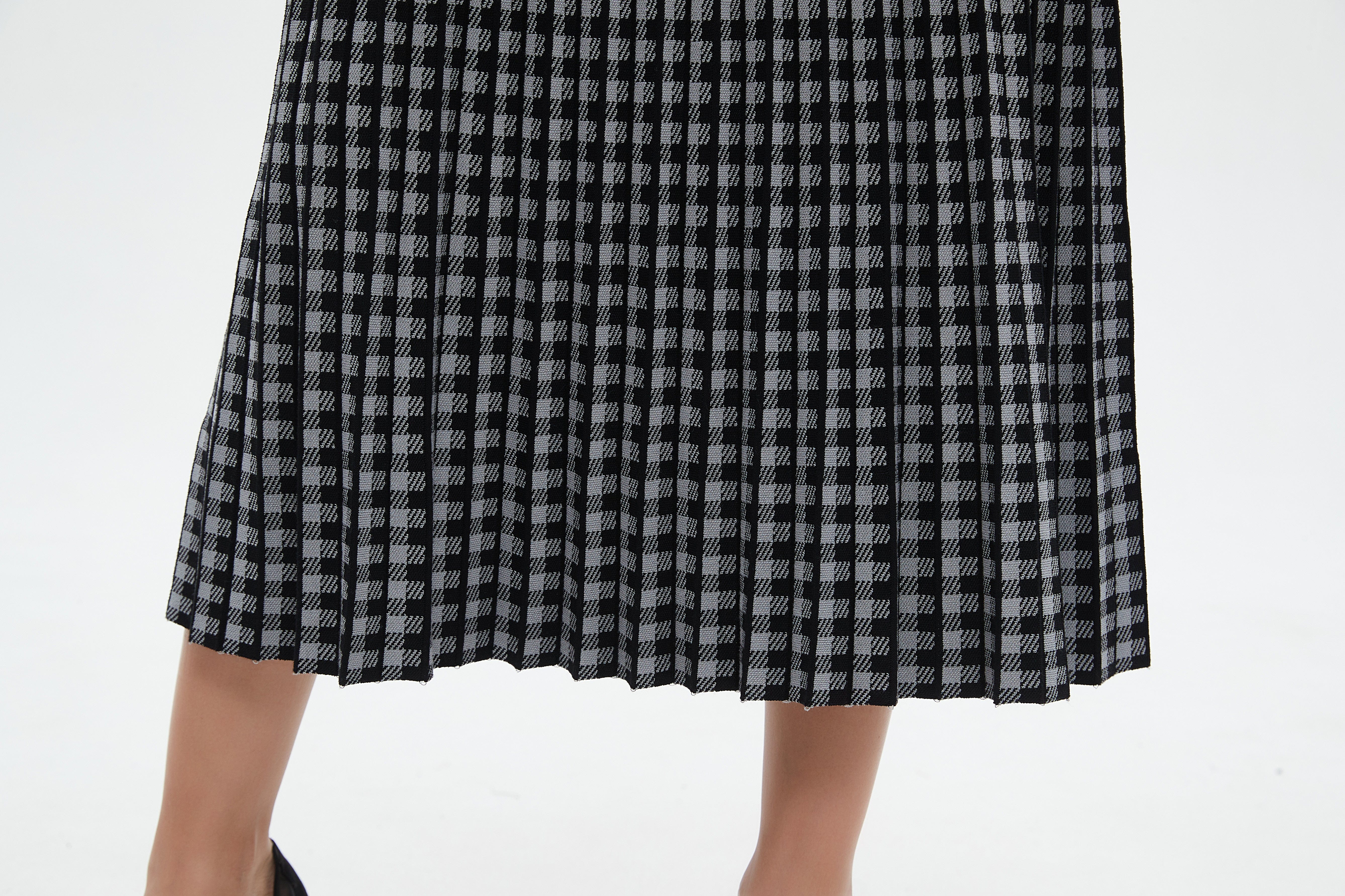 نتشي تنورة ميدي هاي ويست مطبوعة