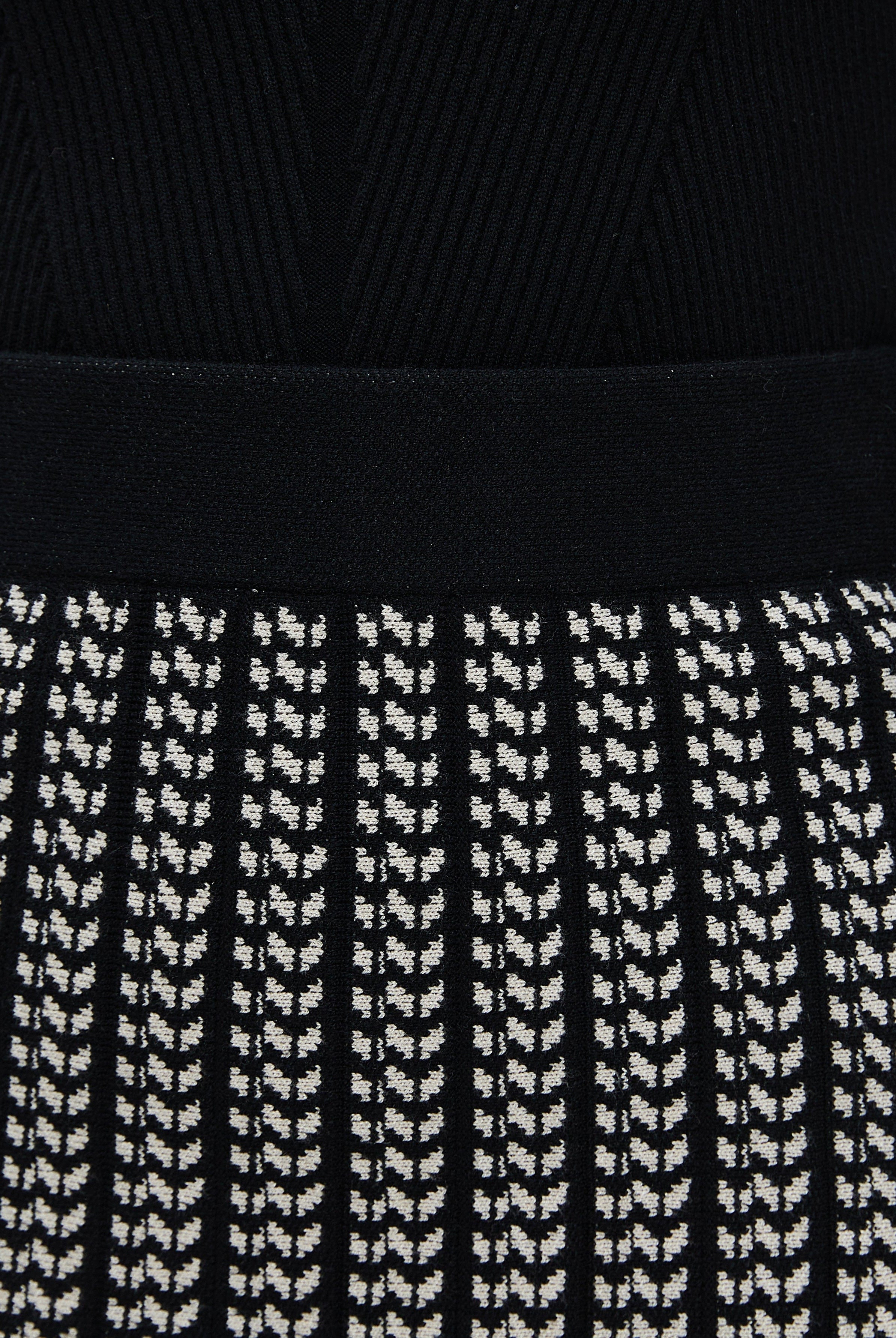 نتشي تنورة ميدي واسعة منقوشة نسائي