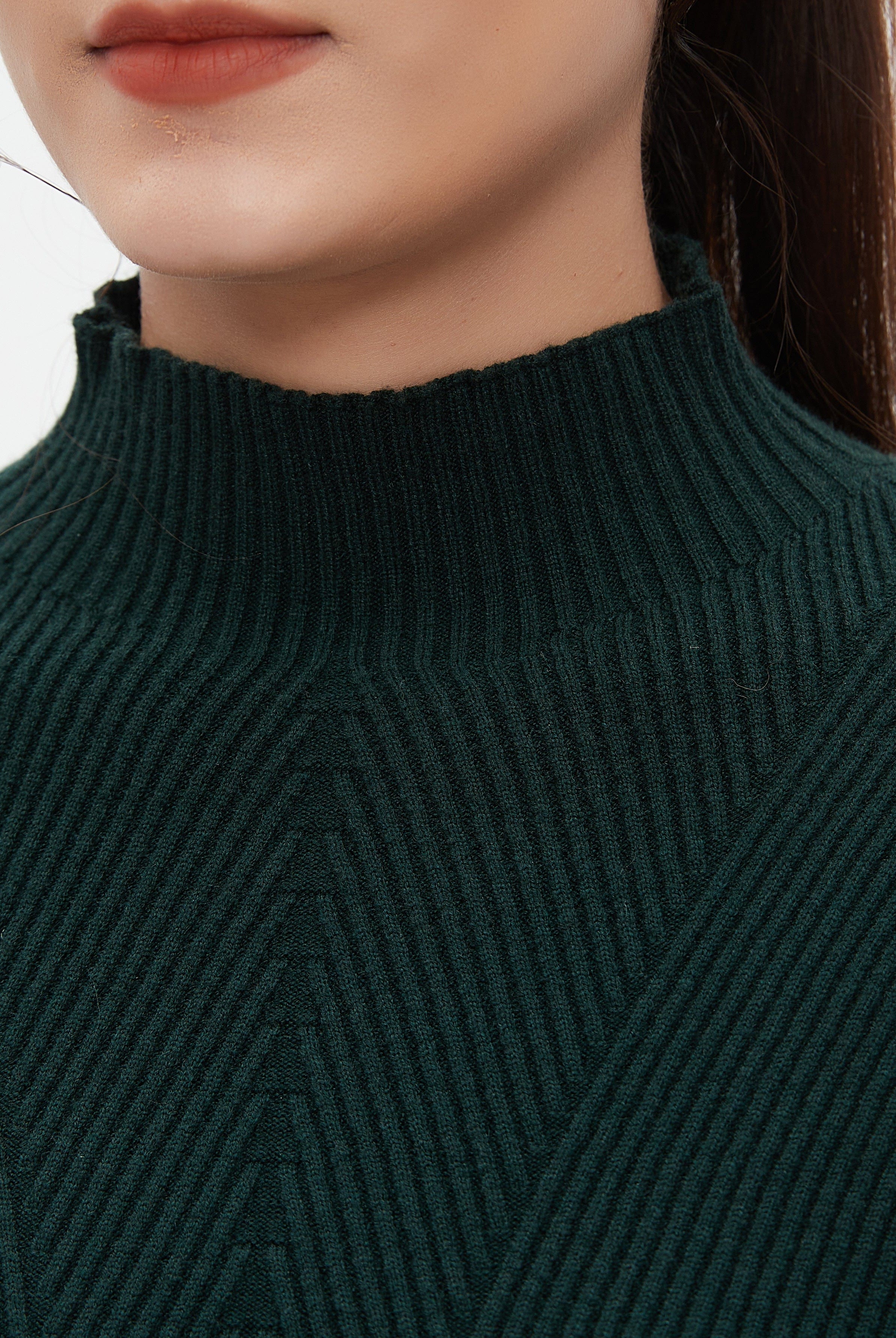 نتشي بلوفر مخطط كم طويل برقبة مرتفعة نسائي