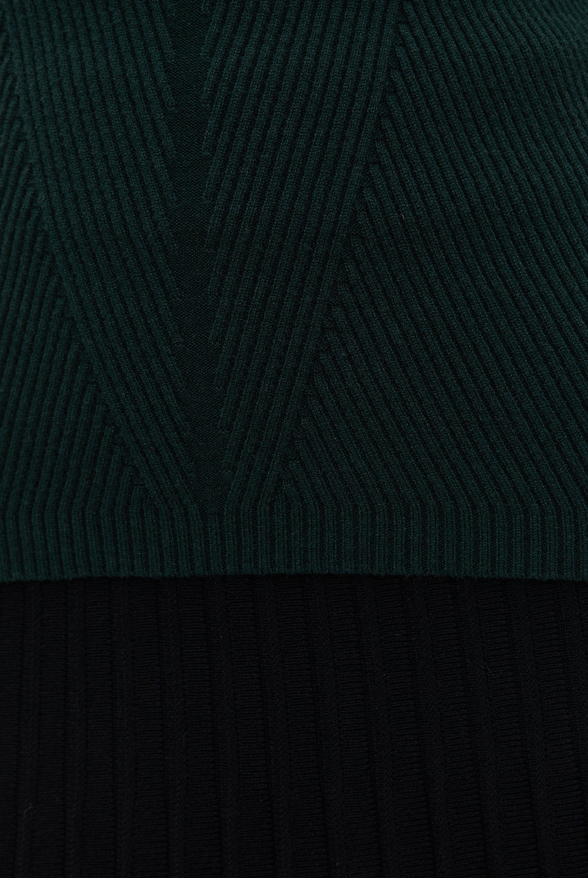 نتشي بلوفر مخطط كم طويل برقبة مرتفعة نسائي