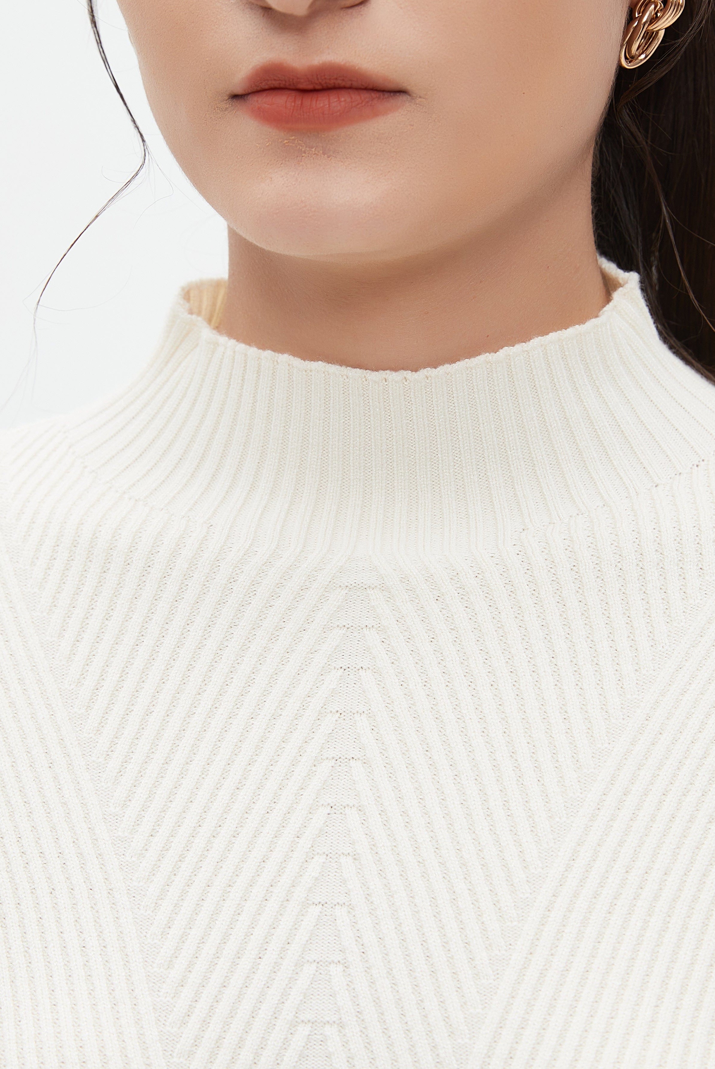 نتشي بلوفر مخطط كم طويل برقبة مرتفعة نسائي