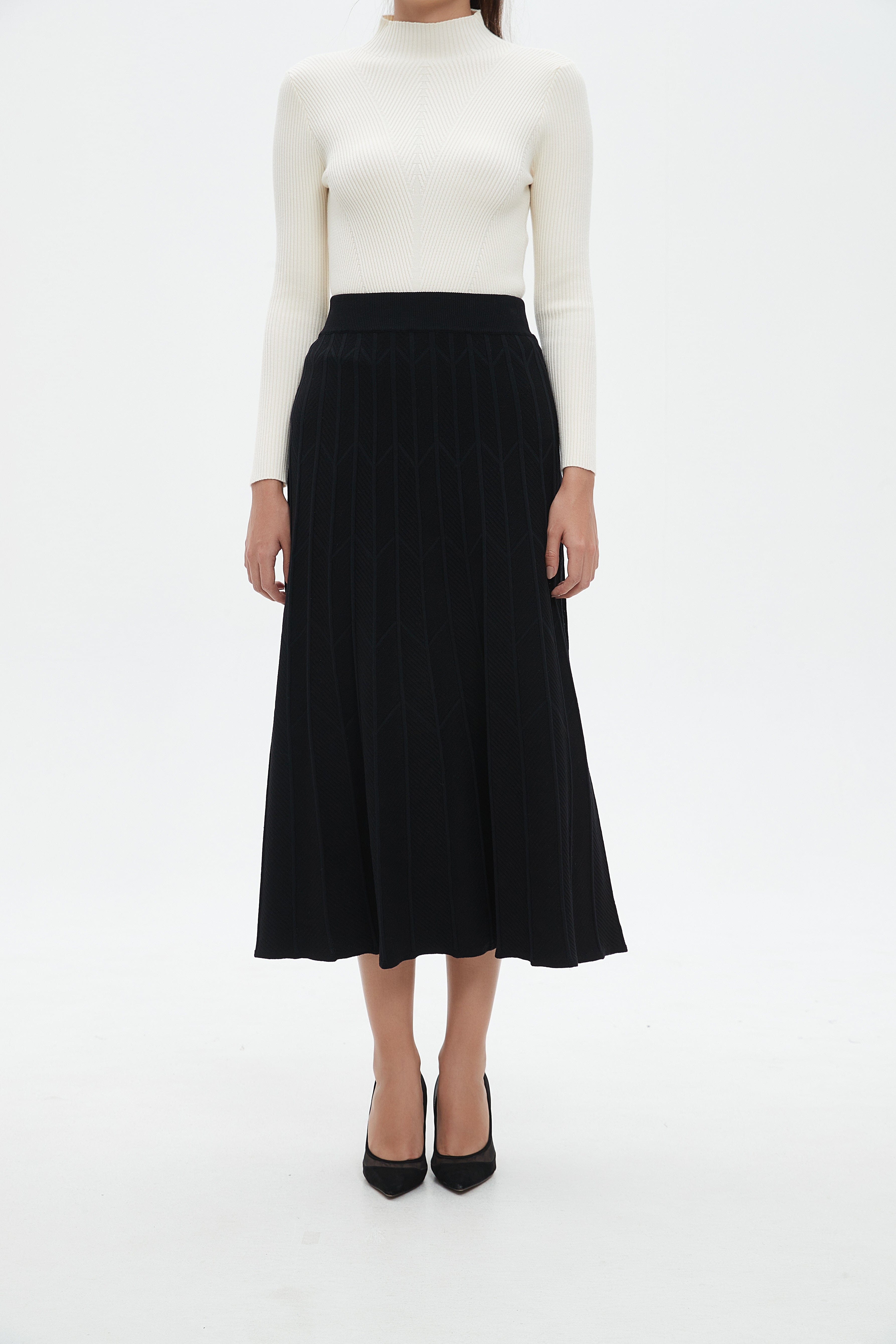 نتشي تنورة ميدي نسائية مضلعة بالطول