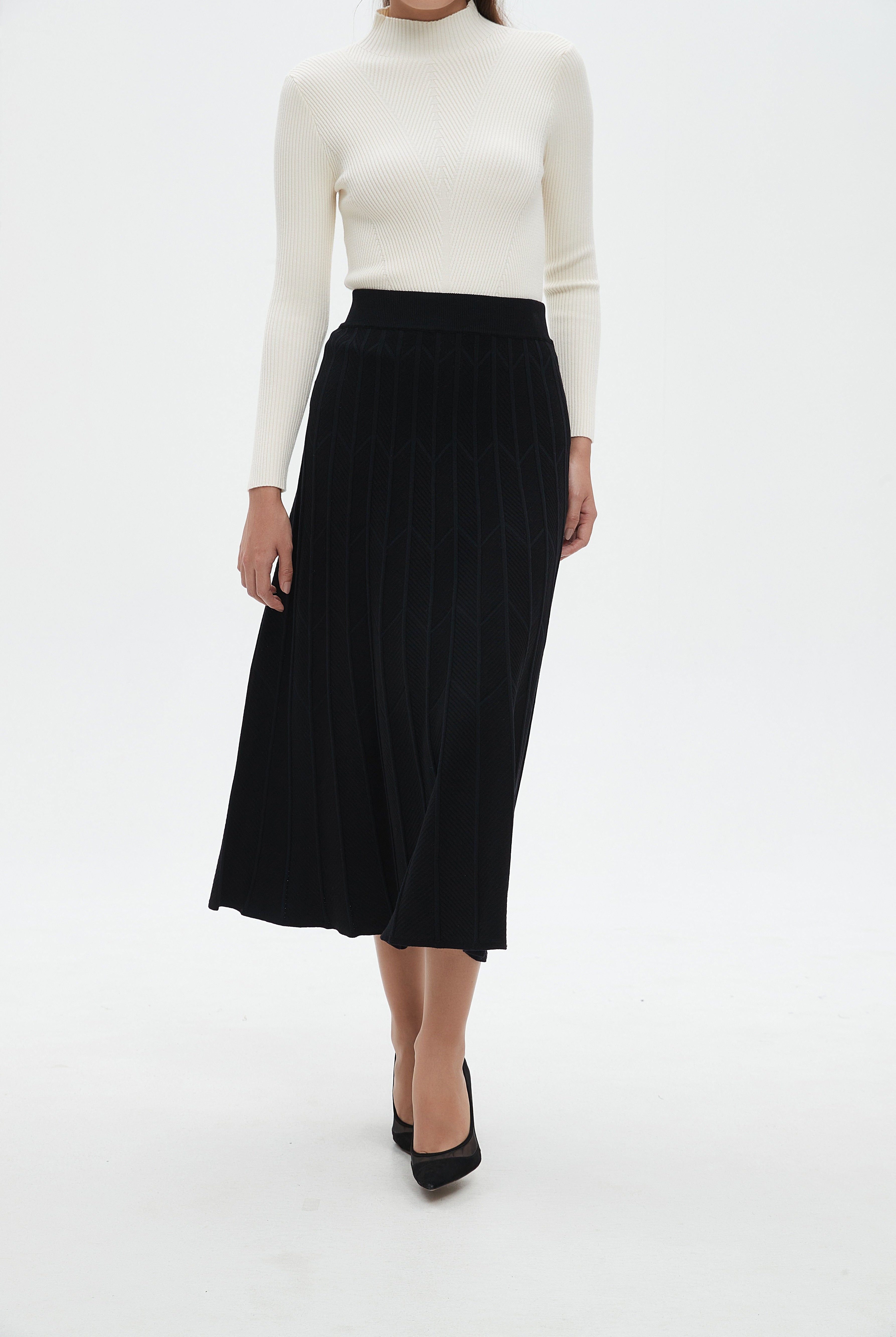 نتشي تنورة ميدي نسائية مضلعة بالطول