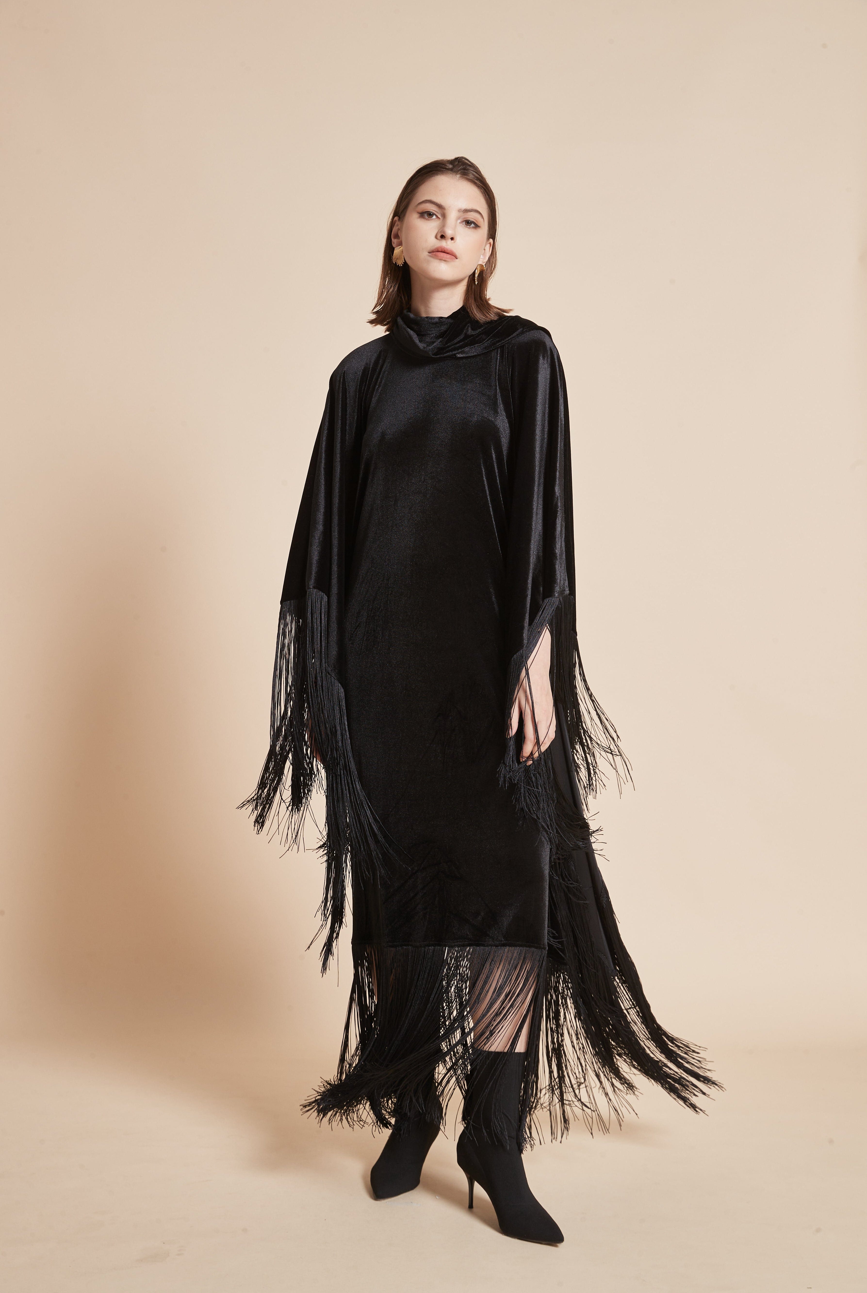 يولا فستان نسائي شتوى مخملي بقصة فراشة