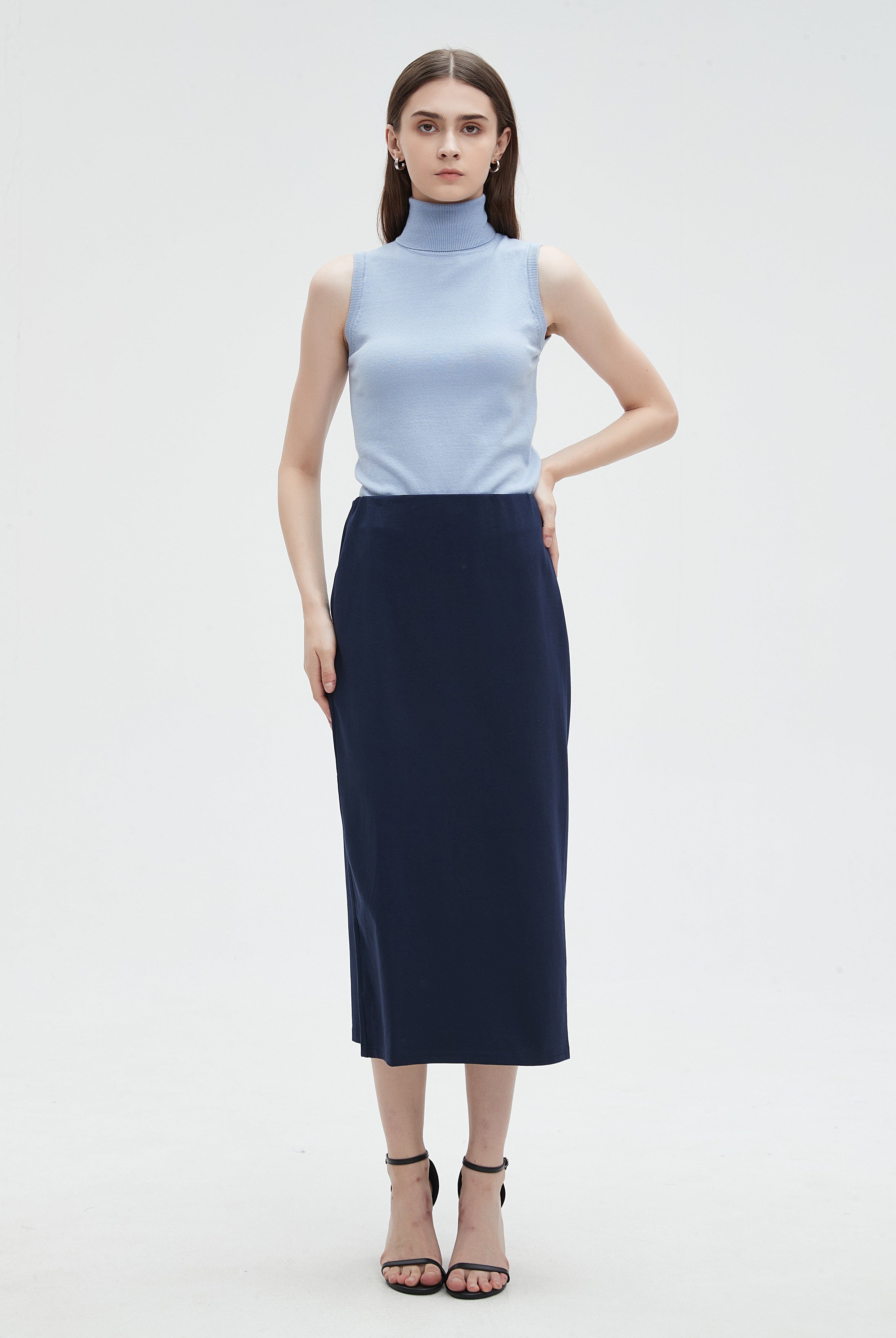 ميكا بلوزة كت برقبة بدون أكمام نسائي